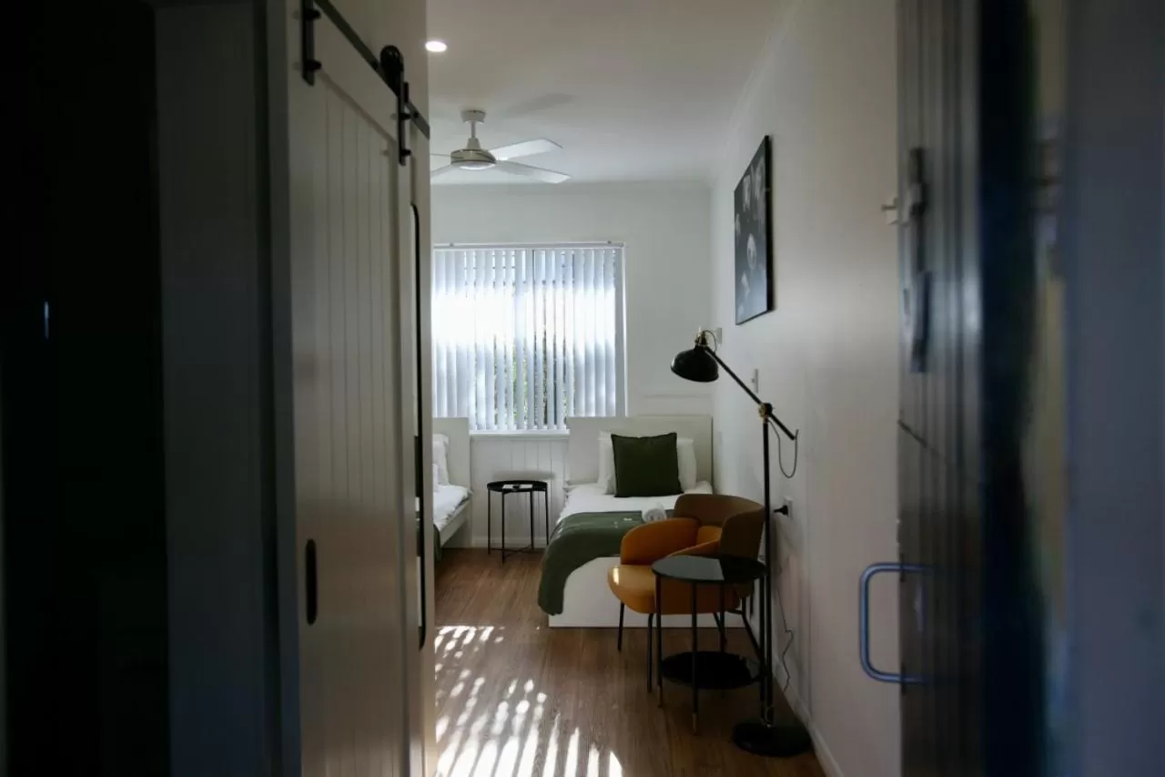 Bed in Tea Gardens Hotel