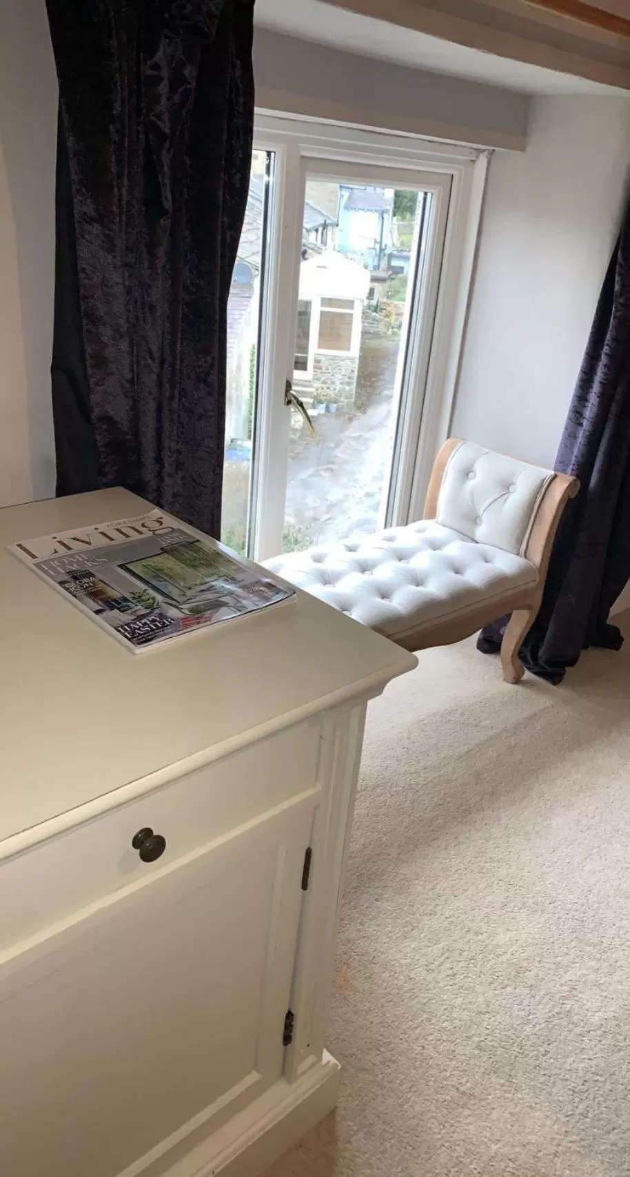 Bed in The Curious Fox