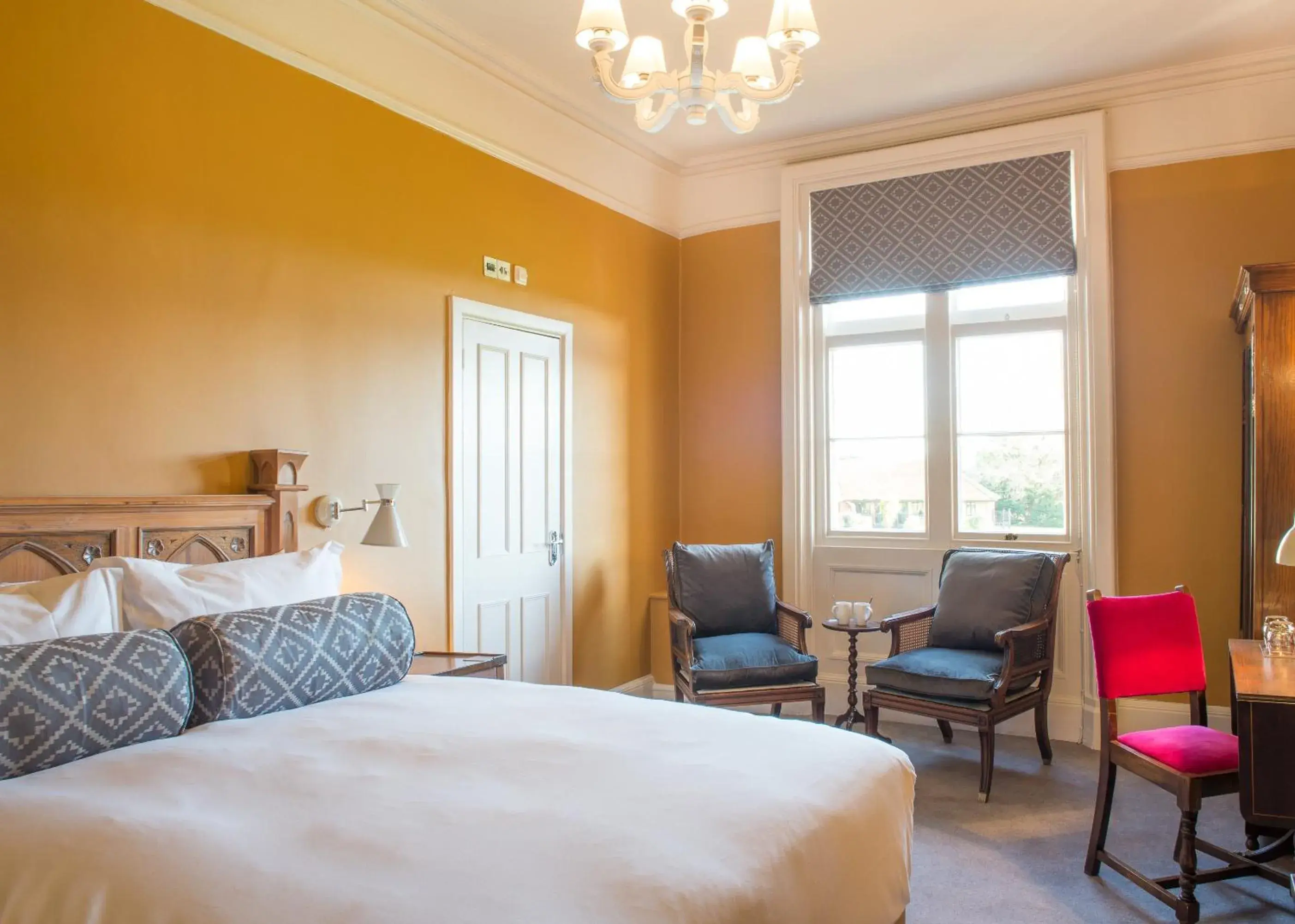 Classic Double Room - single occupancy in Burley Manor Classic Double Room - single occupancy in Burley Manor