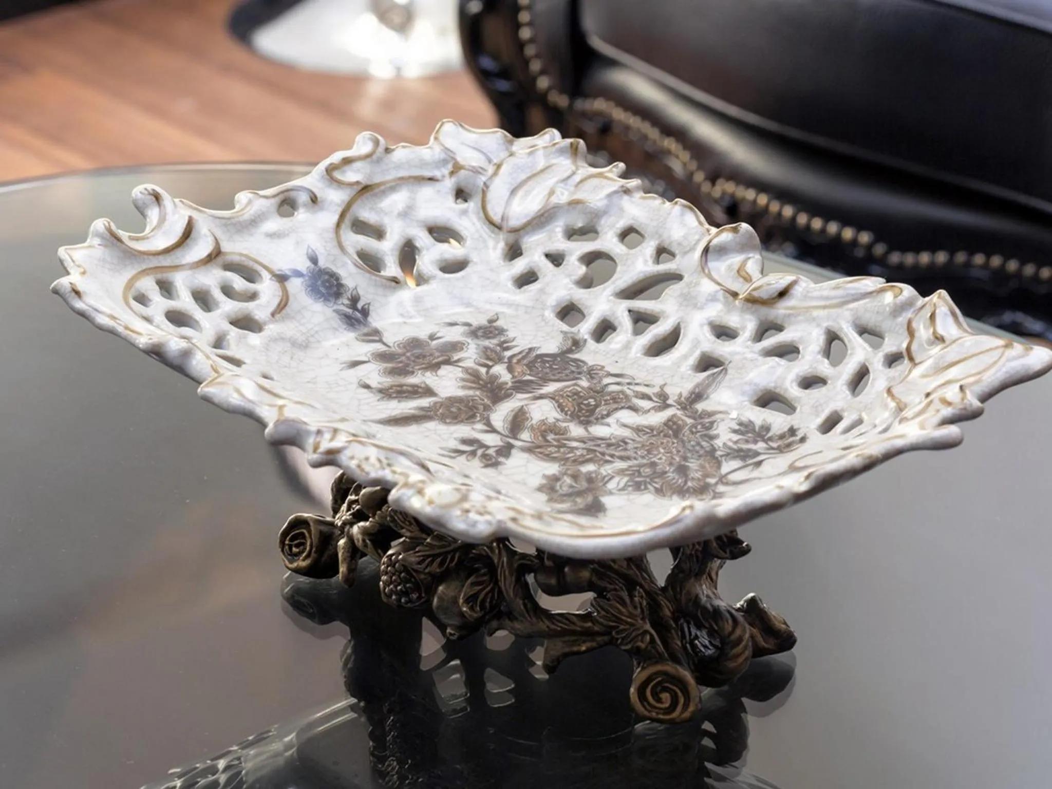 Decorative detail in Nova City Garni Hotel Signature Collection