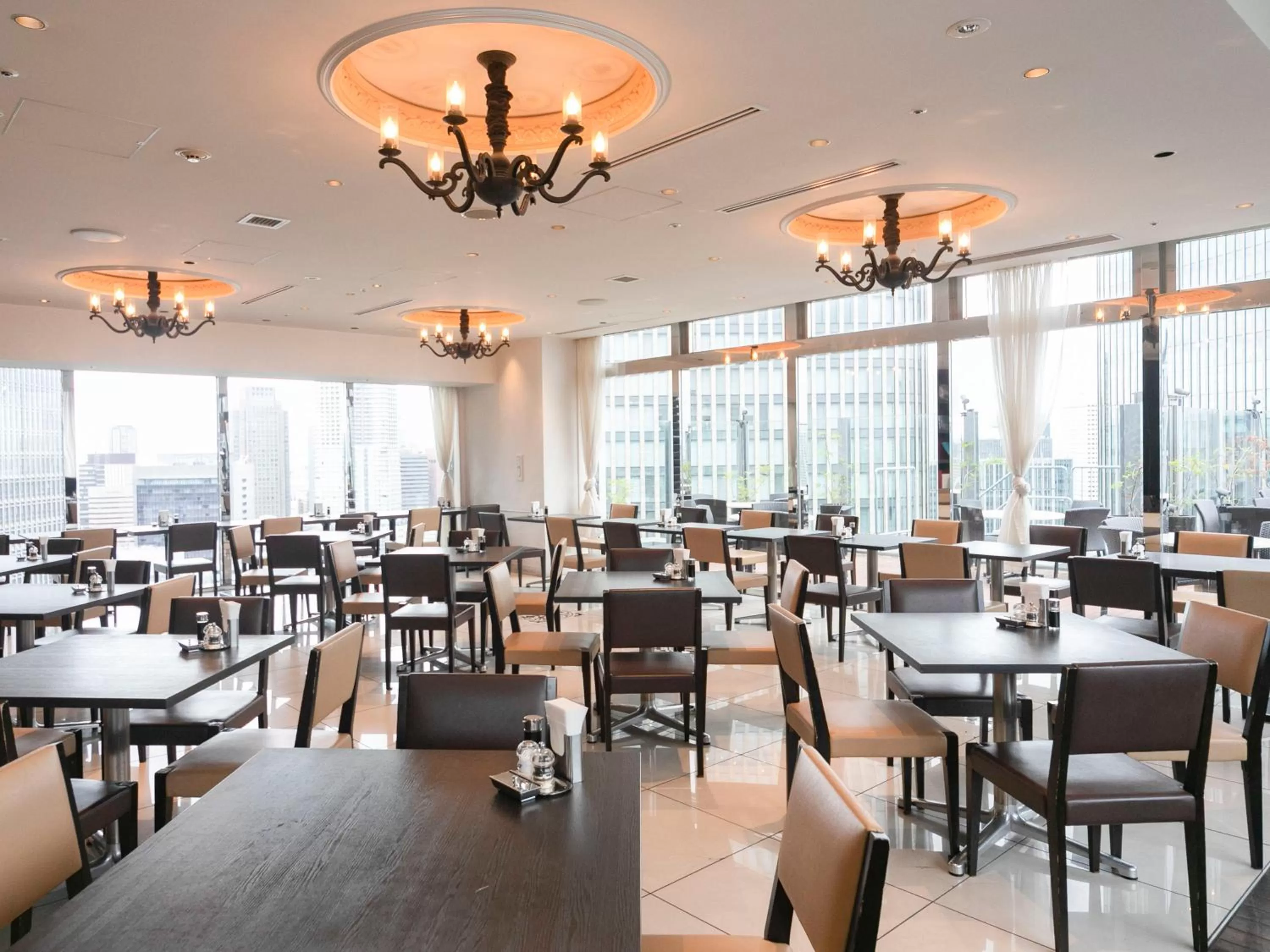 Restaurant/places to eat in APA Hotel Osaka Higobashi Ekimae