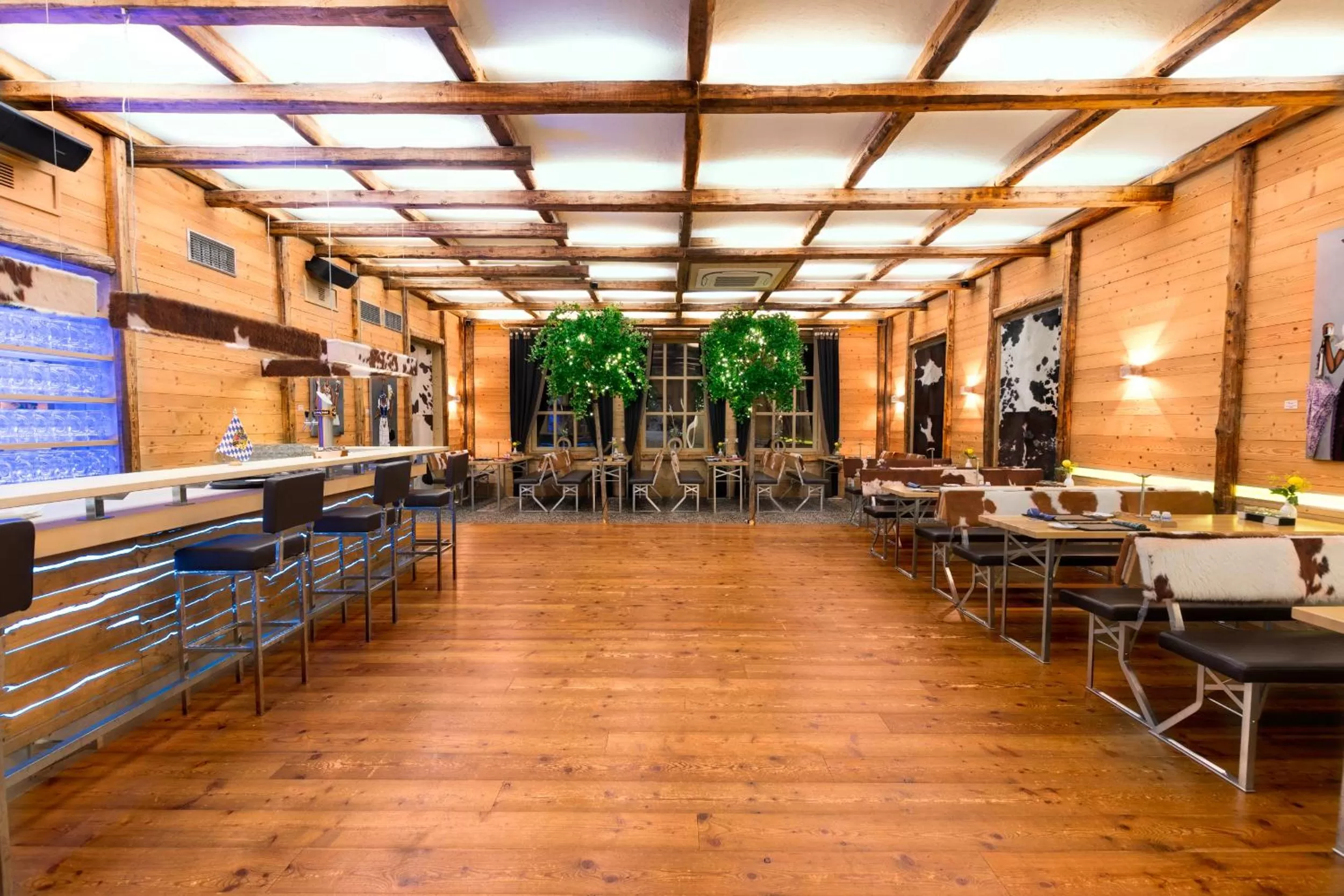 Restaurant/places to eat in Der Sonnenhof