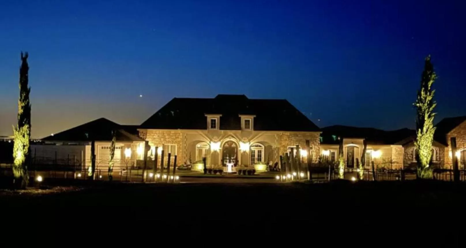 Property building in Domaine Chardonnay