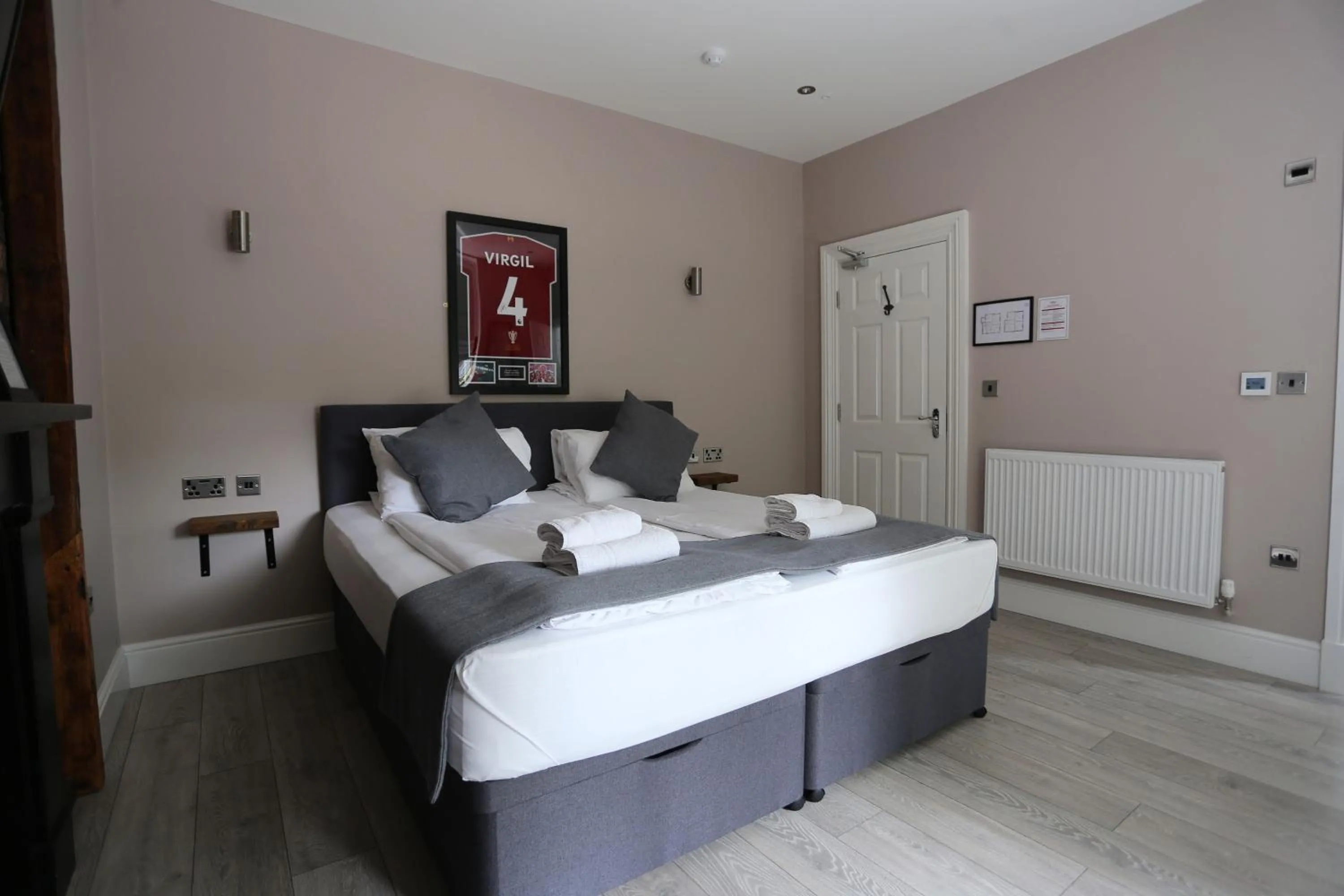 Photo of the whole room, Bed in Hotel Tia