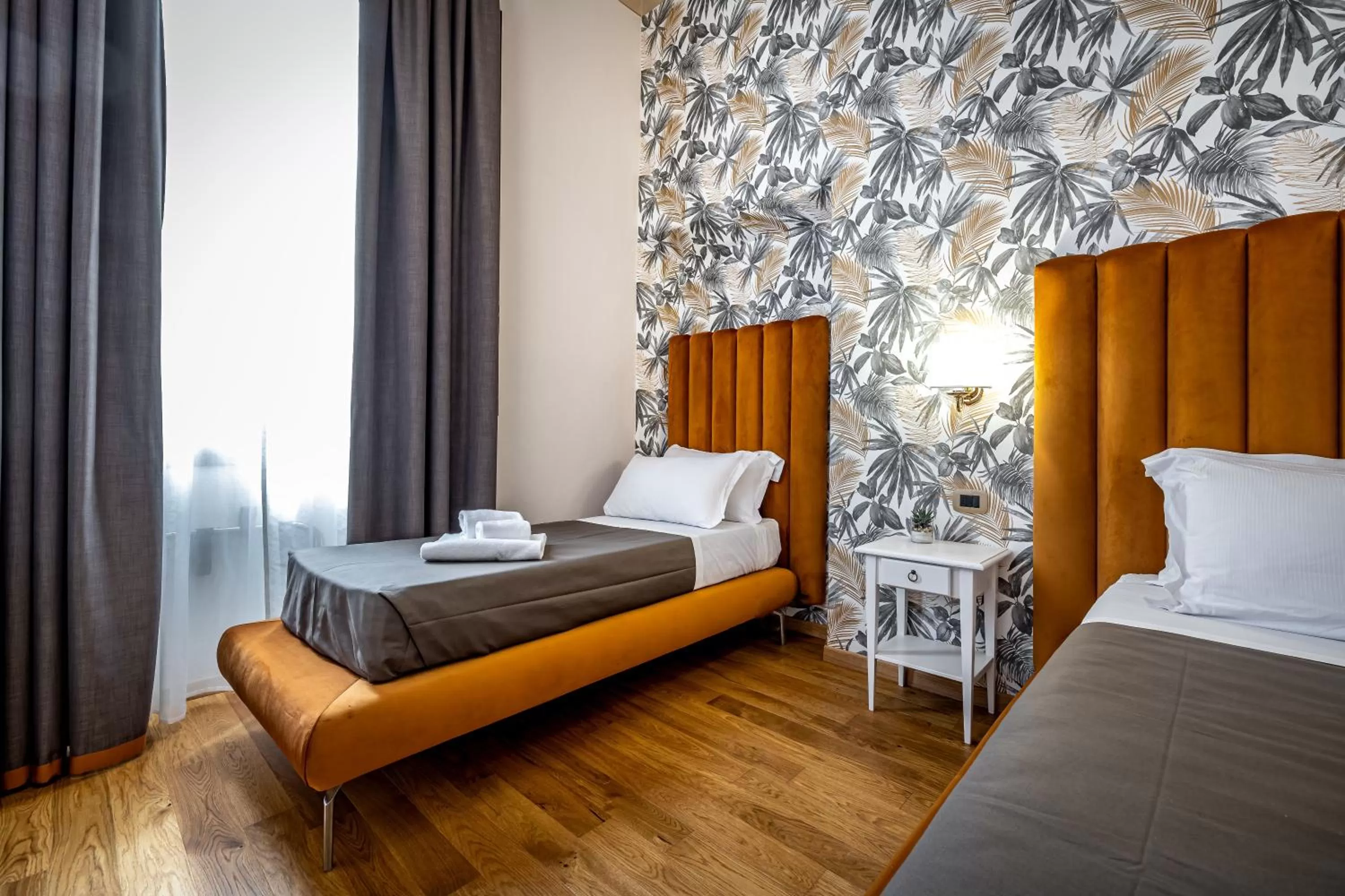 Bedroom, Bed in Maison Pitti Florence