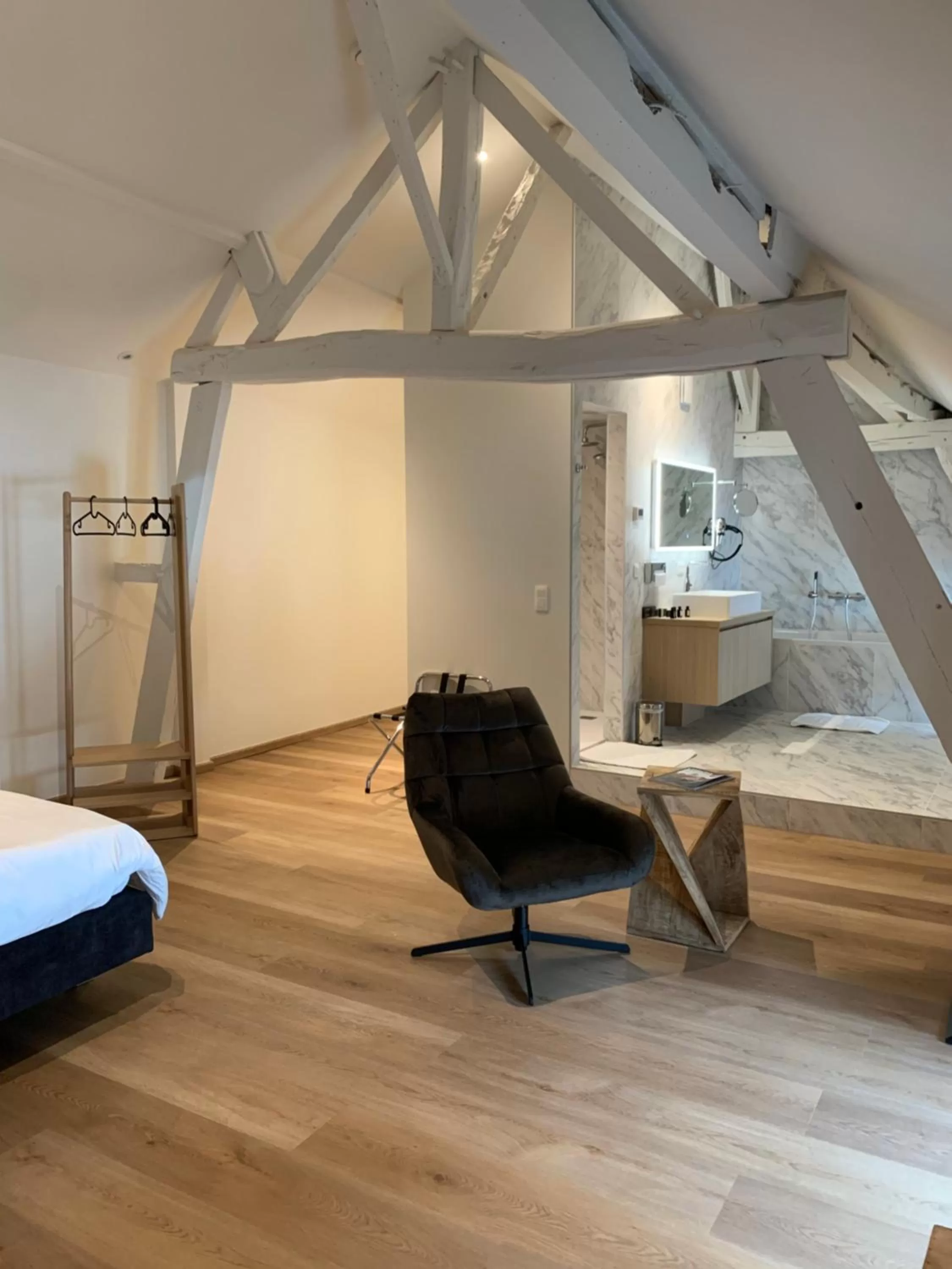 Seating area, Bed in B&B elzartwinning