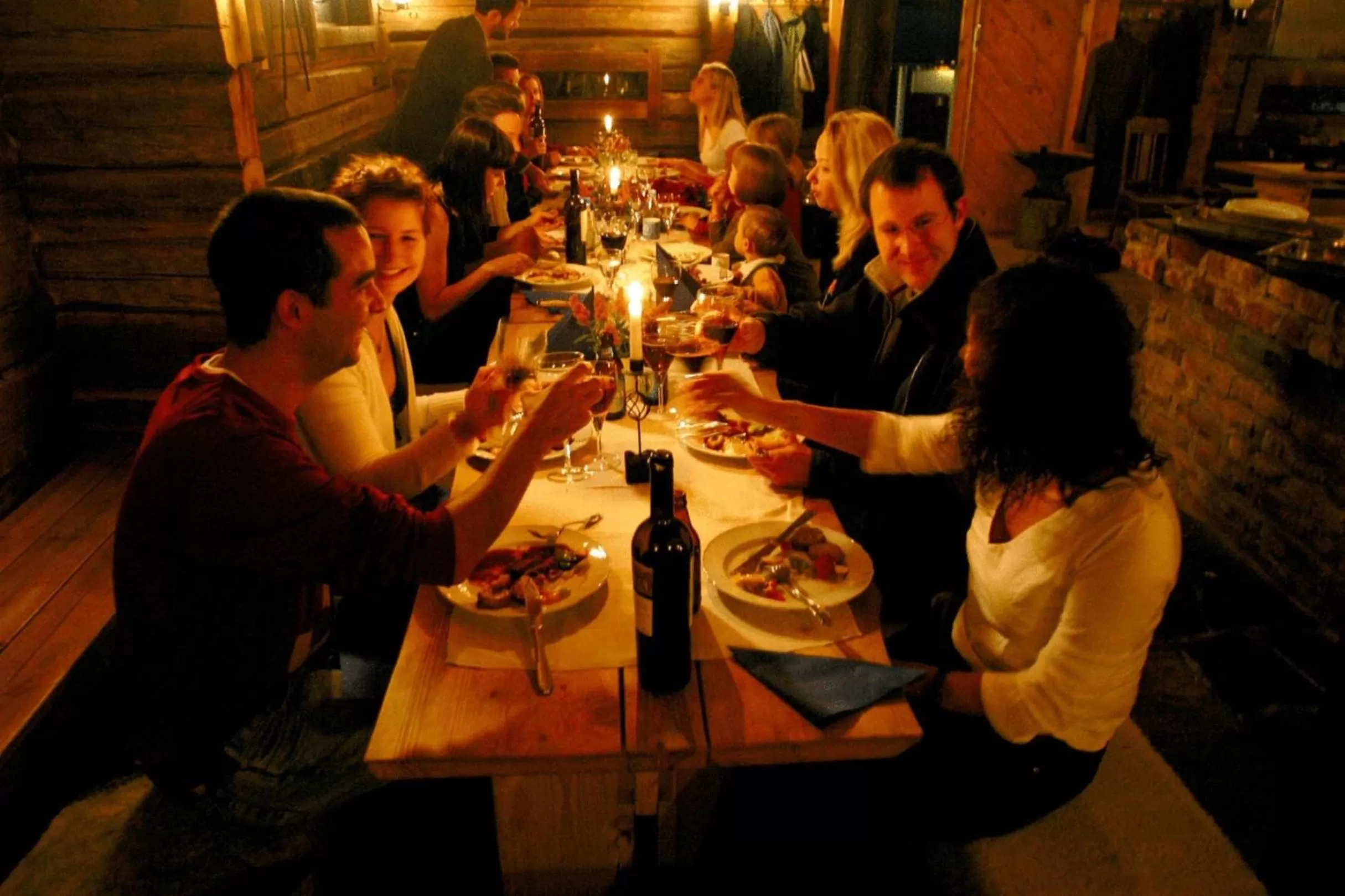 Restaurant/places to eat in Sahanlahti Resort