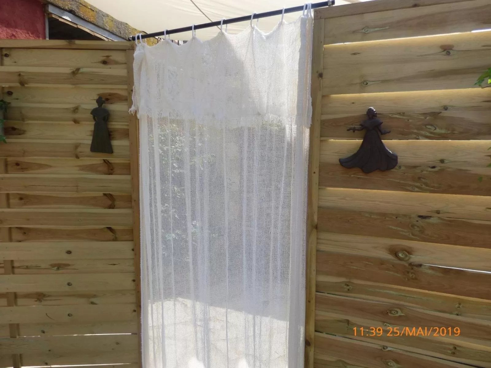 Facade/entrance in MAS MAURANE-Chambre d'hôte avec SPA privé aux portes d'ARLES