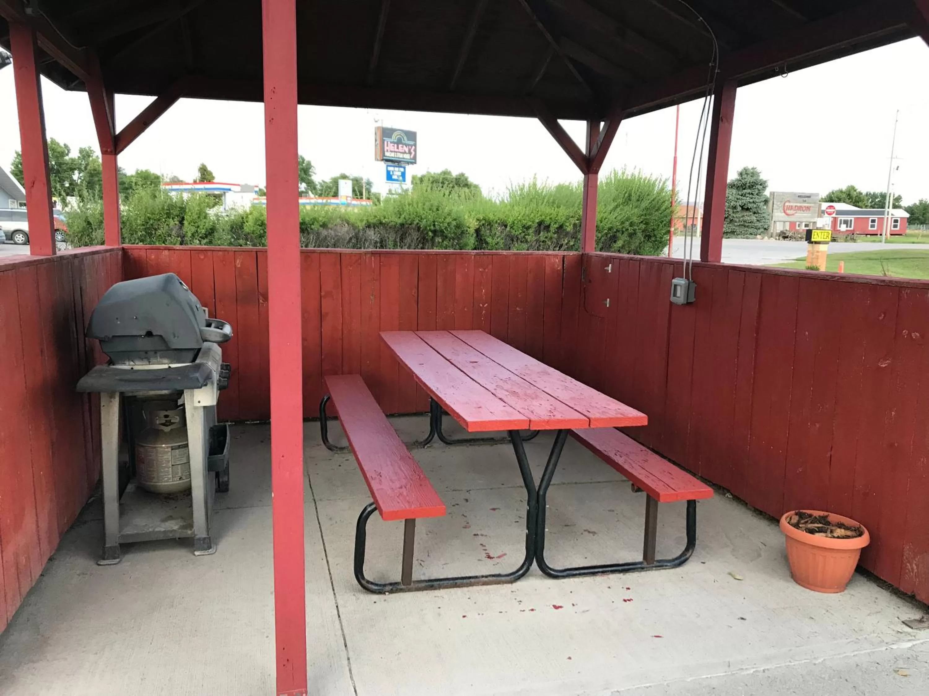 BBQ facilities in Motel Grand