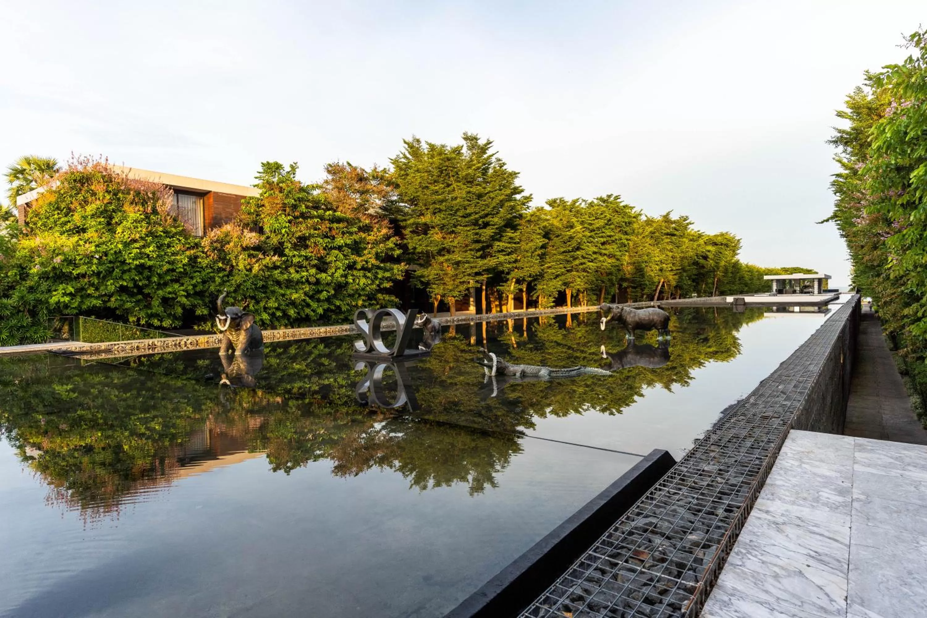 Property building in SO/ Sofitel Hua Hin