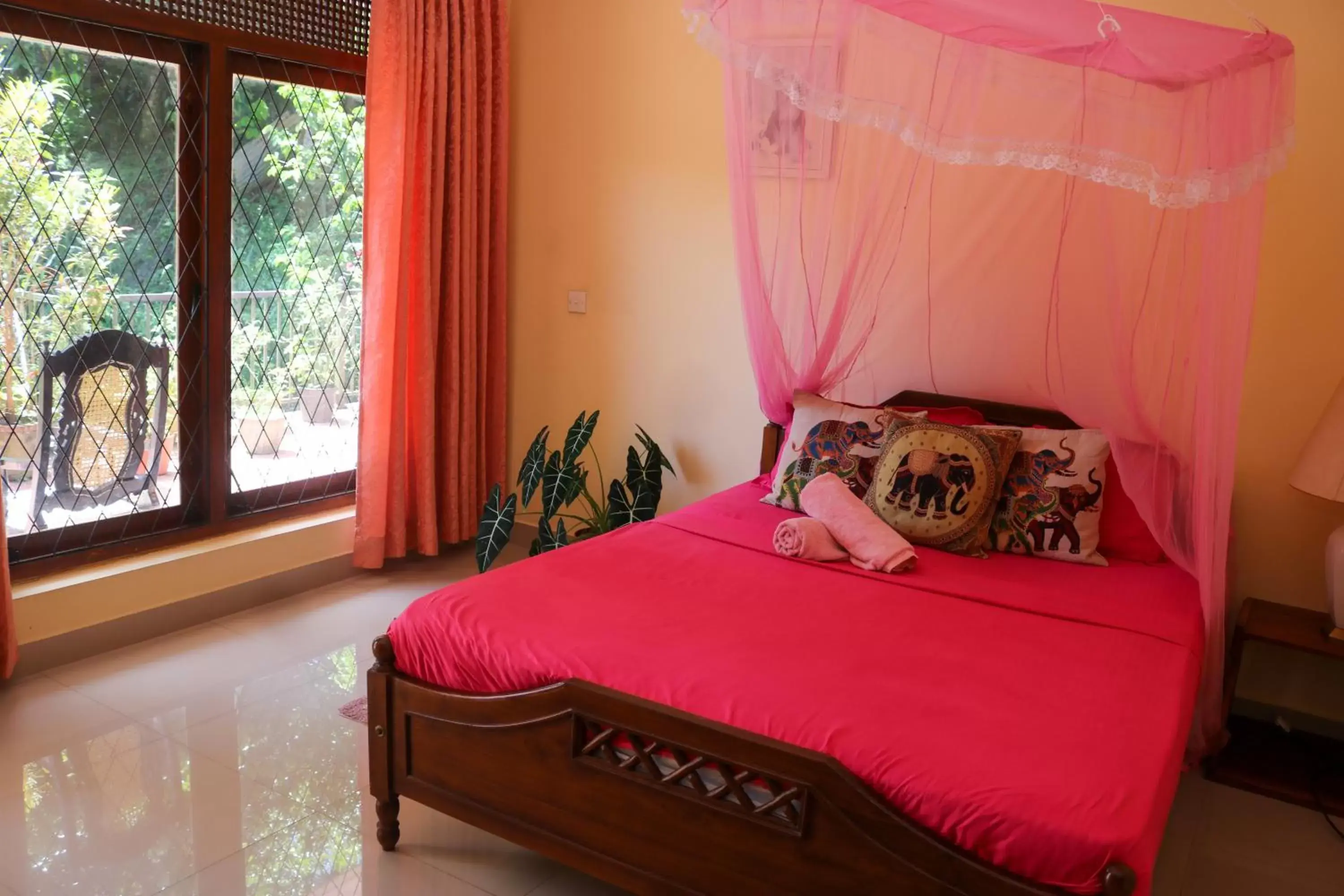 Deluxe Double Room with Jungle View - single occupancy in Resort Beam Deluxe Double Room with Jungle View - single occupancy in Resort Beam