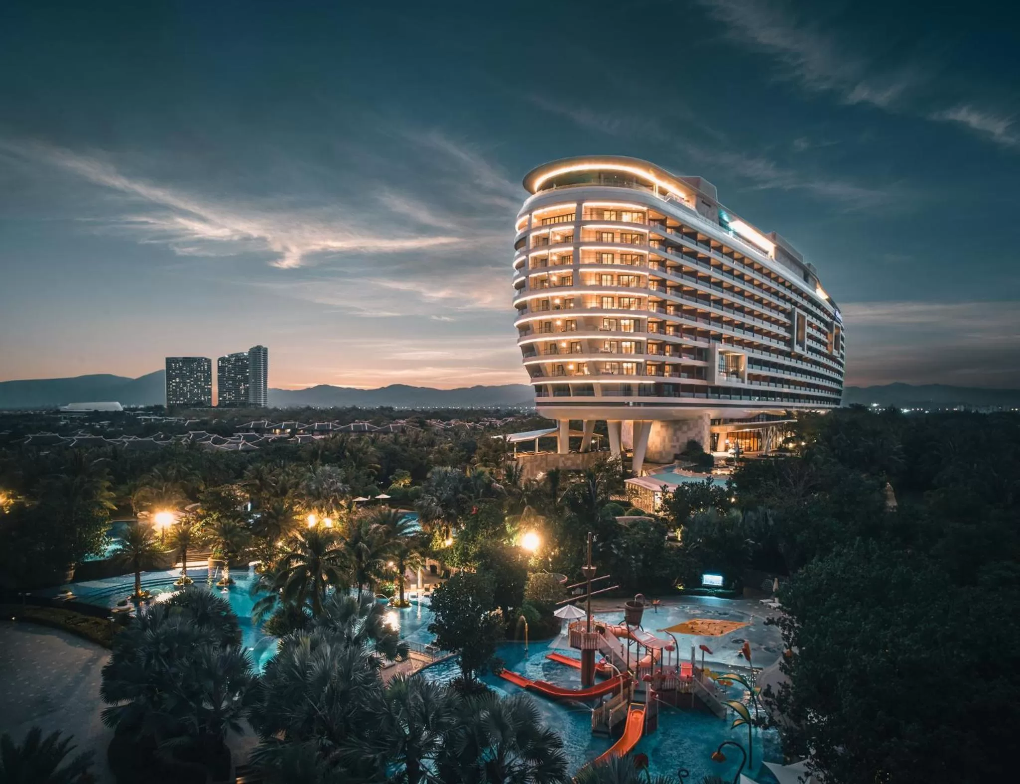 Property building in Crowne Plaza Sanya Haitang Bay Resort by IHG