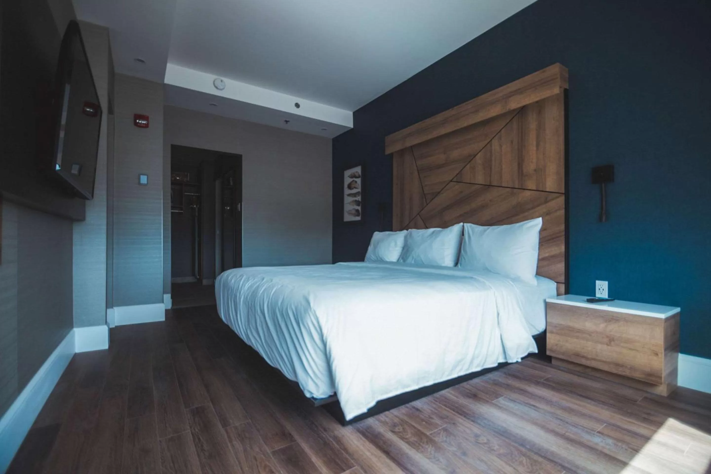 Photo of the whole room, Bed in Quality Hotel & Conference Centre