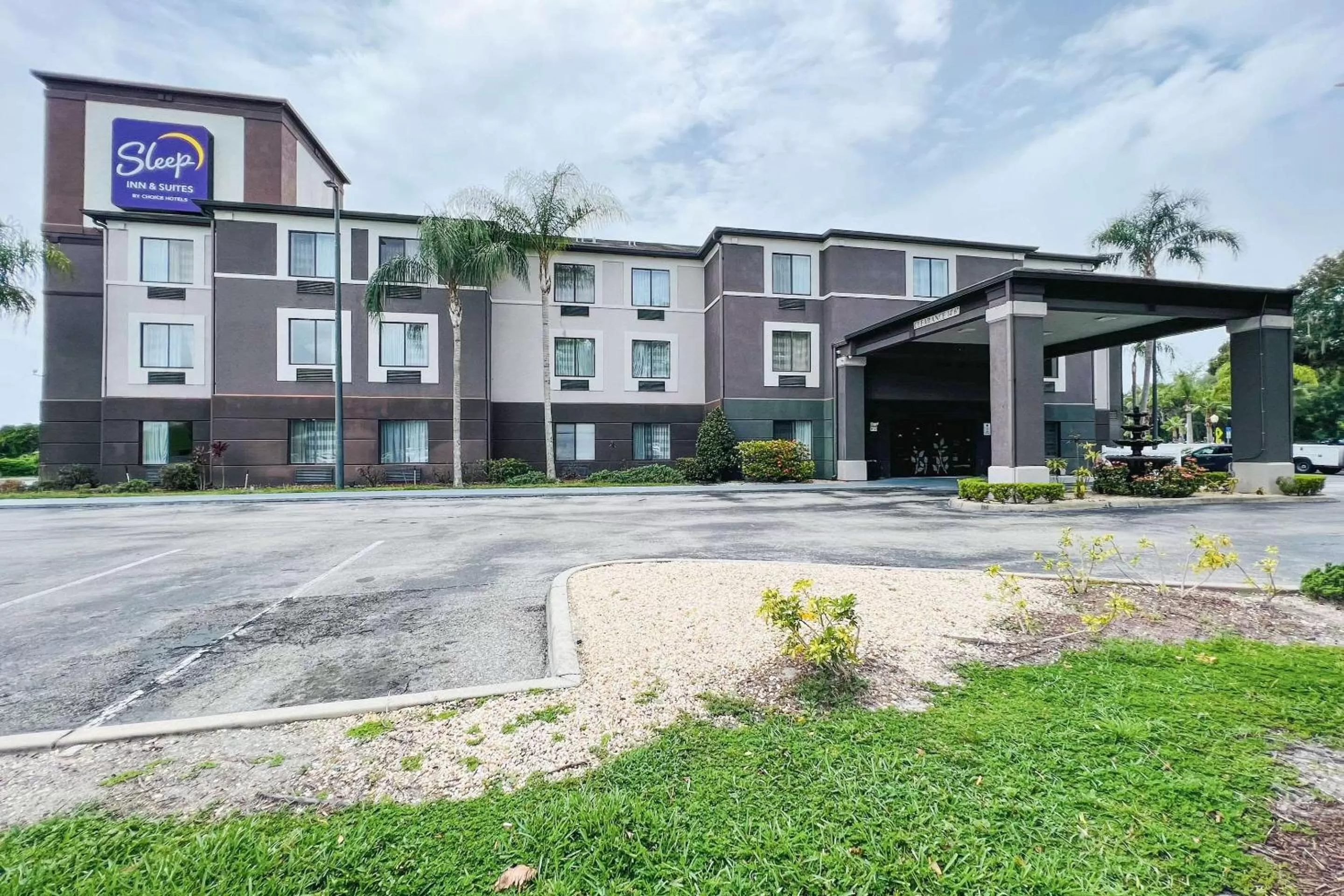 Sleep Inn & Suites Lakeland I-4