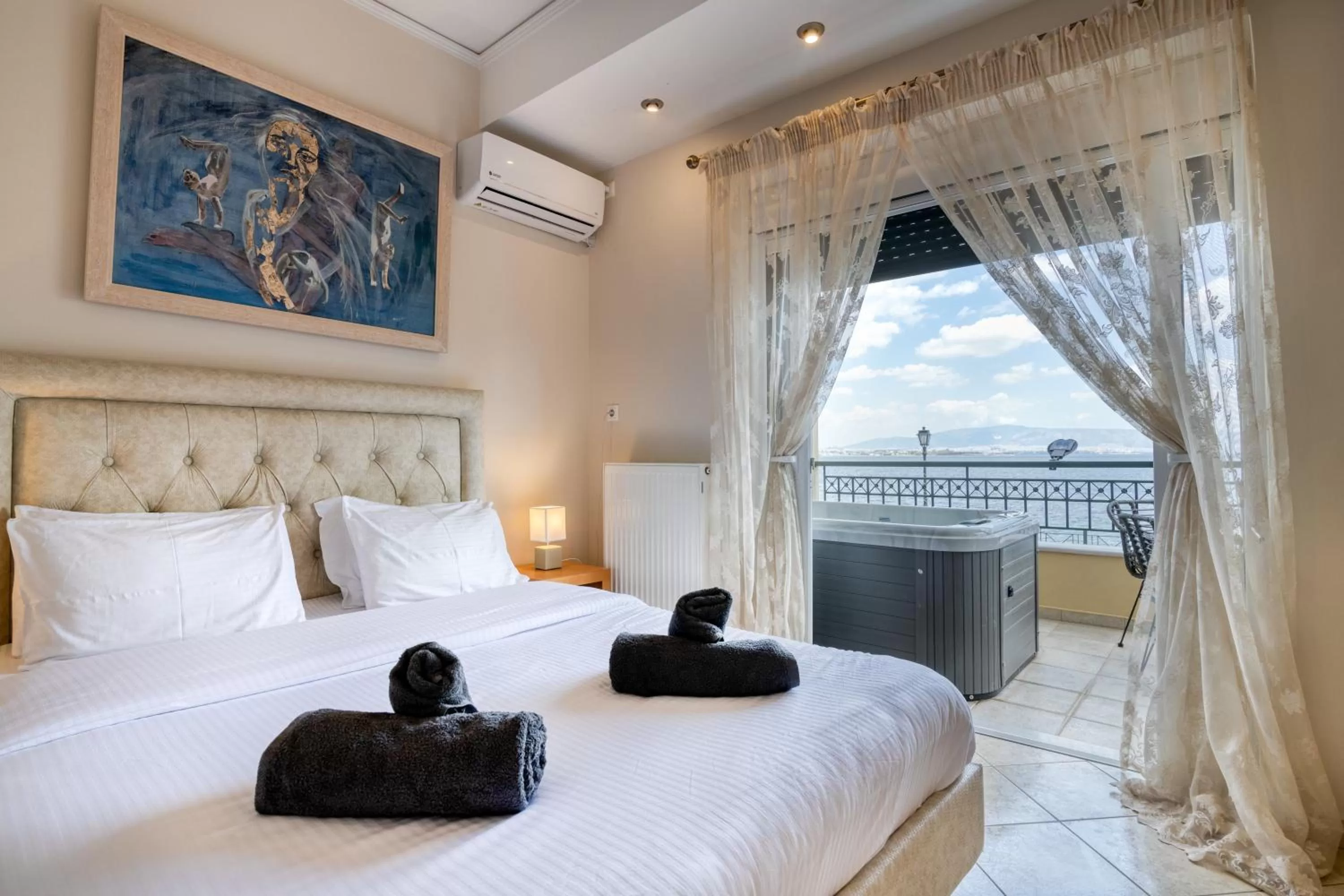 Bed in Votsalakia Hotel & Luxury Apartments