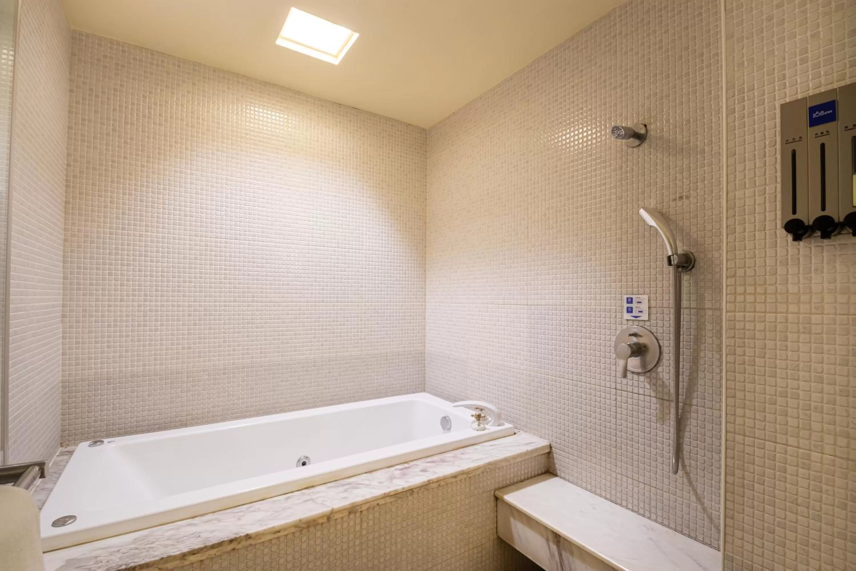 Bathroom in 168 Motel-Hsinchu