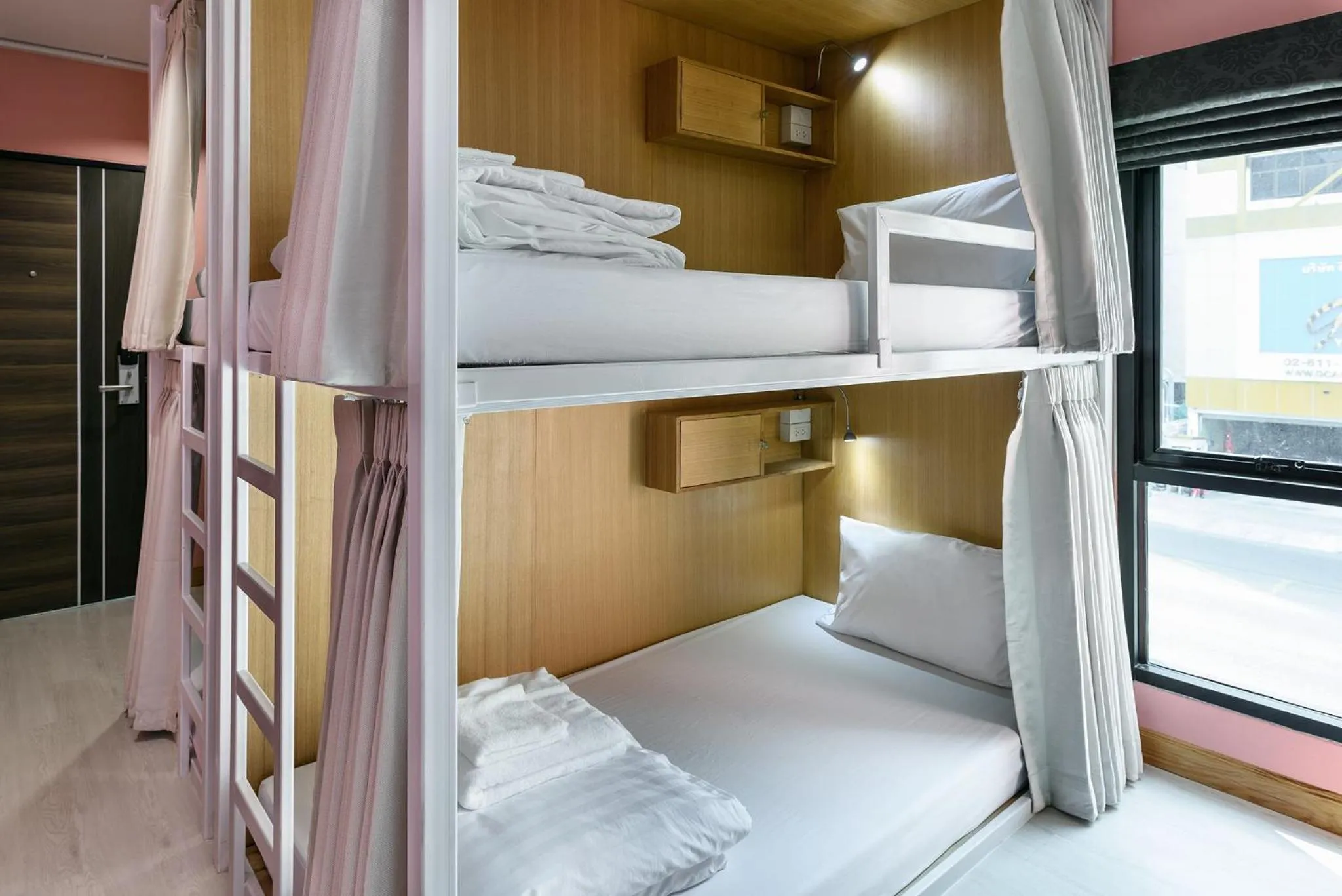 bunk bed, Bed in Travelier Hostel