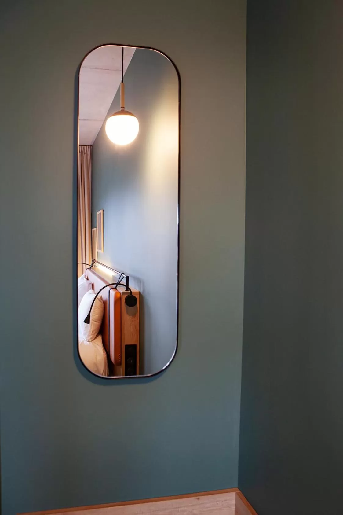 Bedroom in Campanile Saint Brieuc - Centre Gare