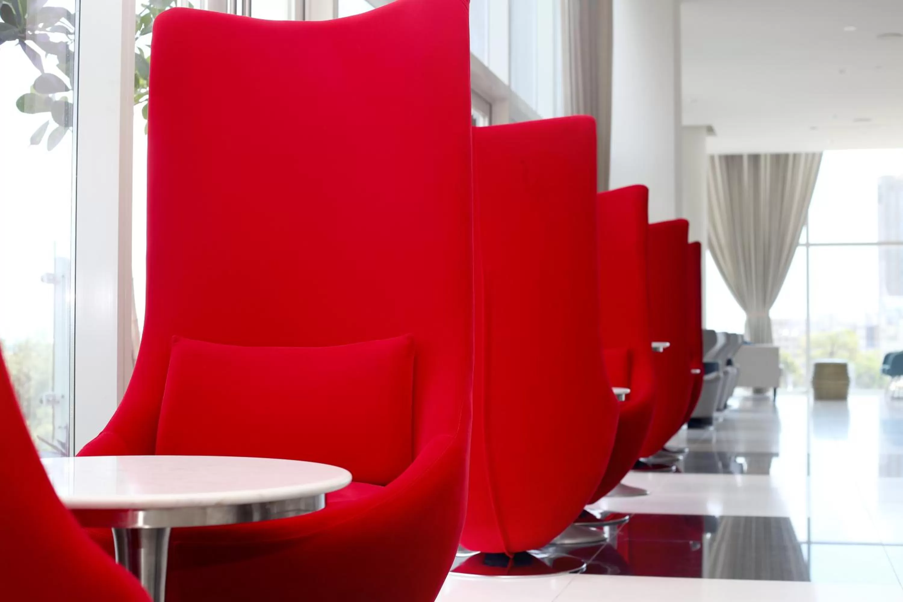 Lobby or reception in Cinnamon Red Colombo