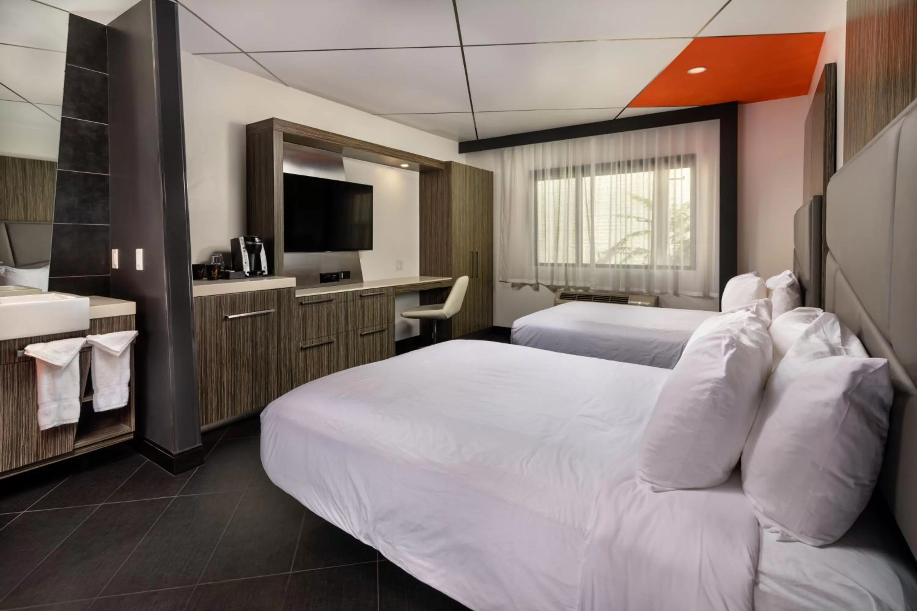 TV and multimedia, Bed in The Moment Hotel