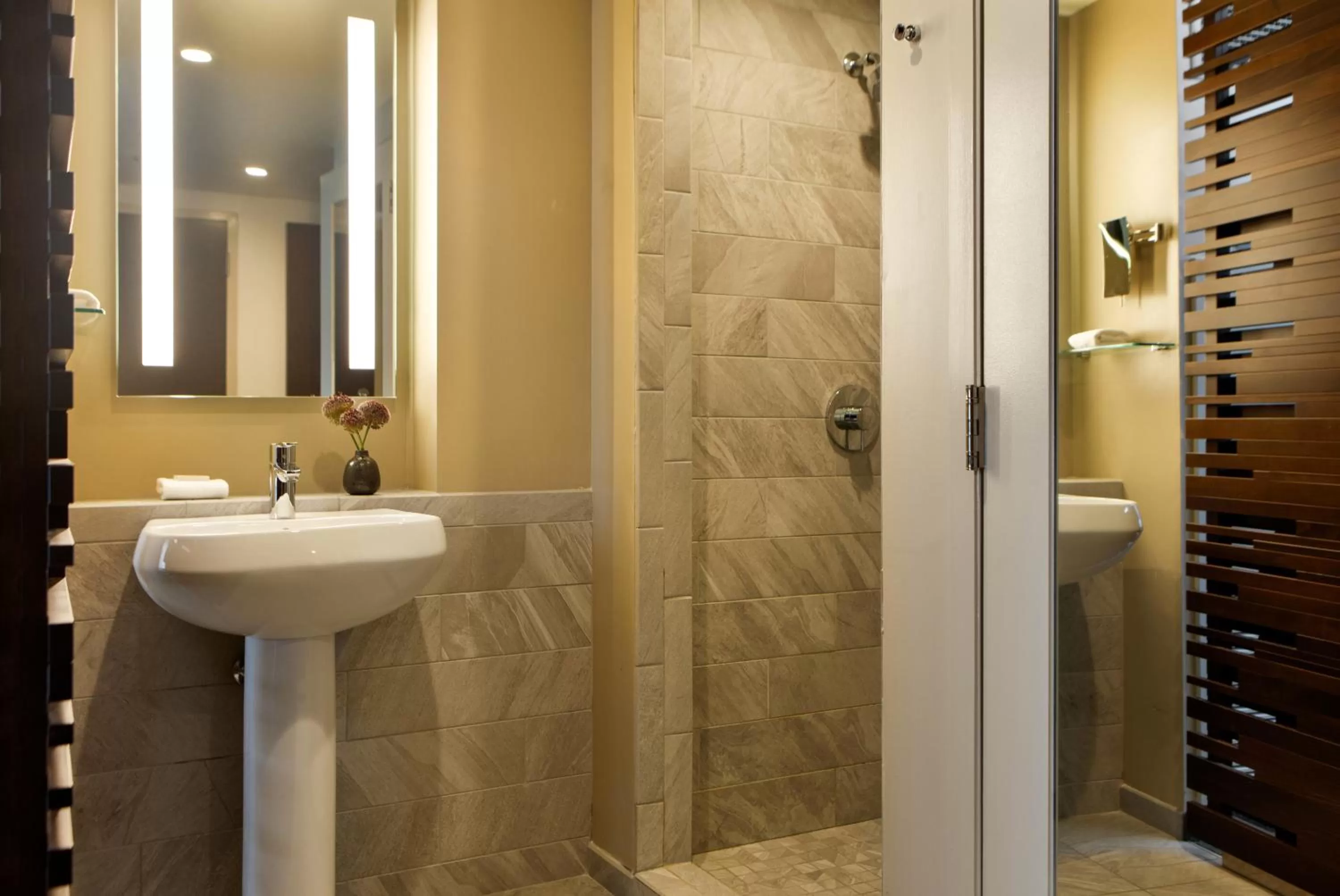 Bathroom in Kimpton Overland Hotel - Atlanta Airport by IHG