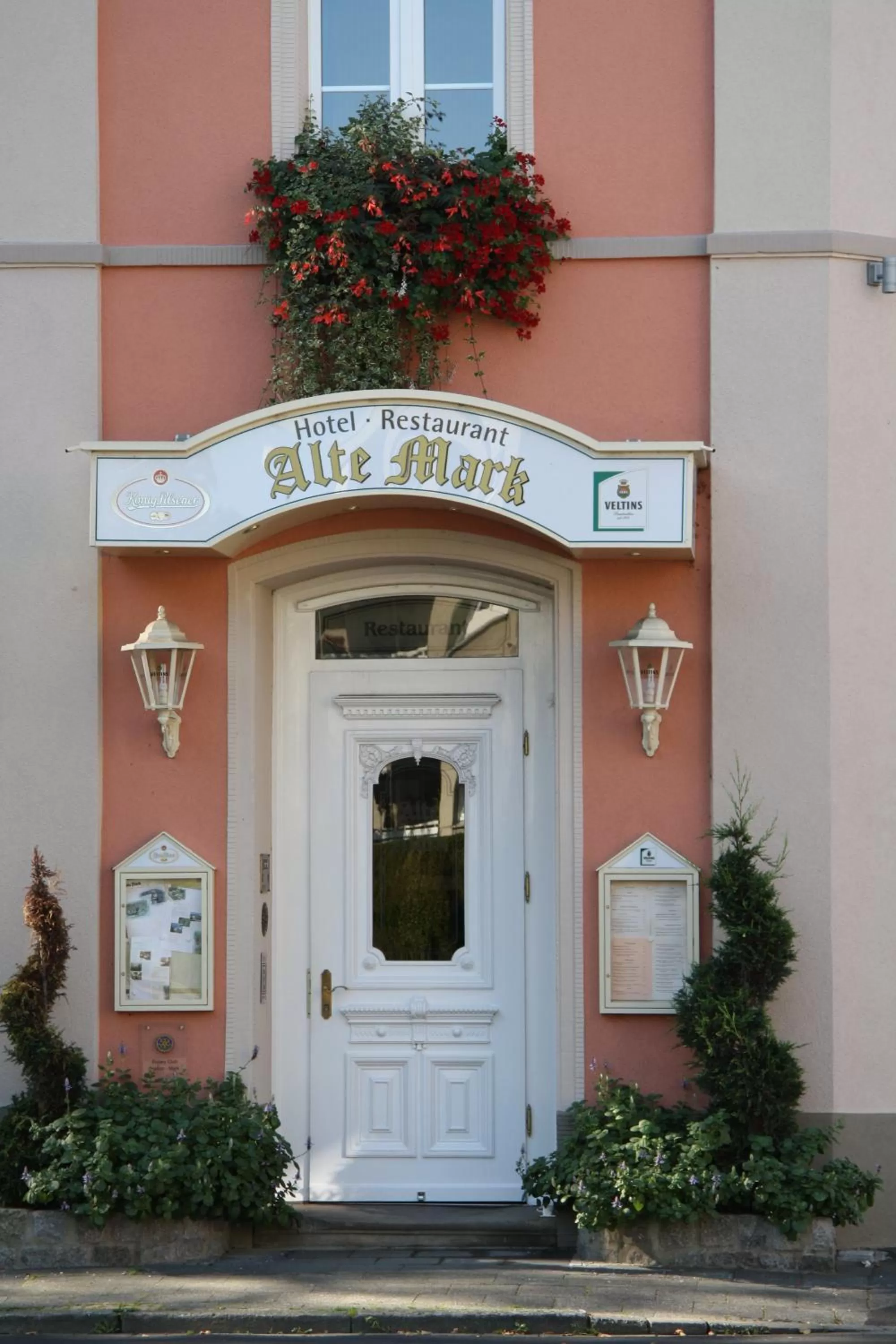 Facade/entrance in Hotel Alte Mark