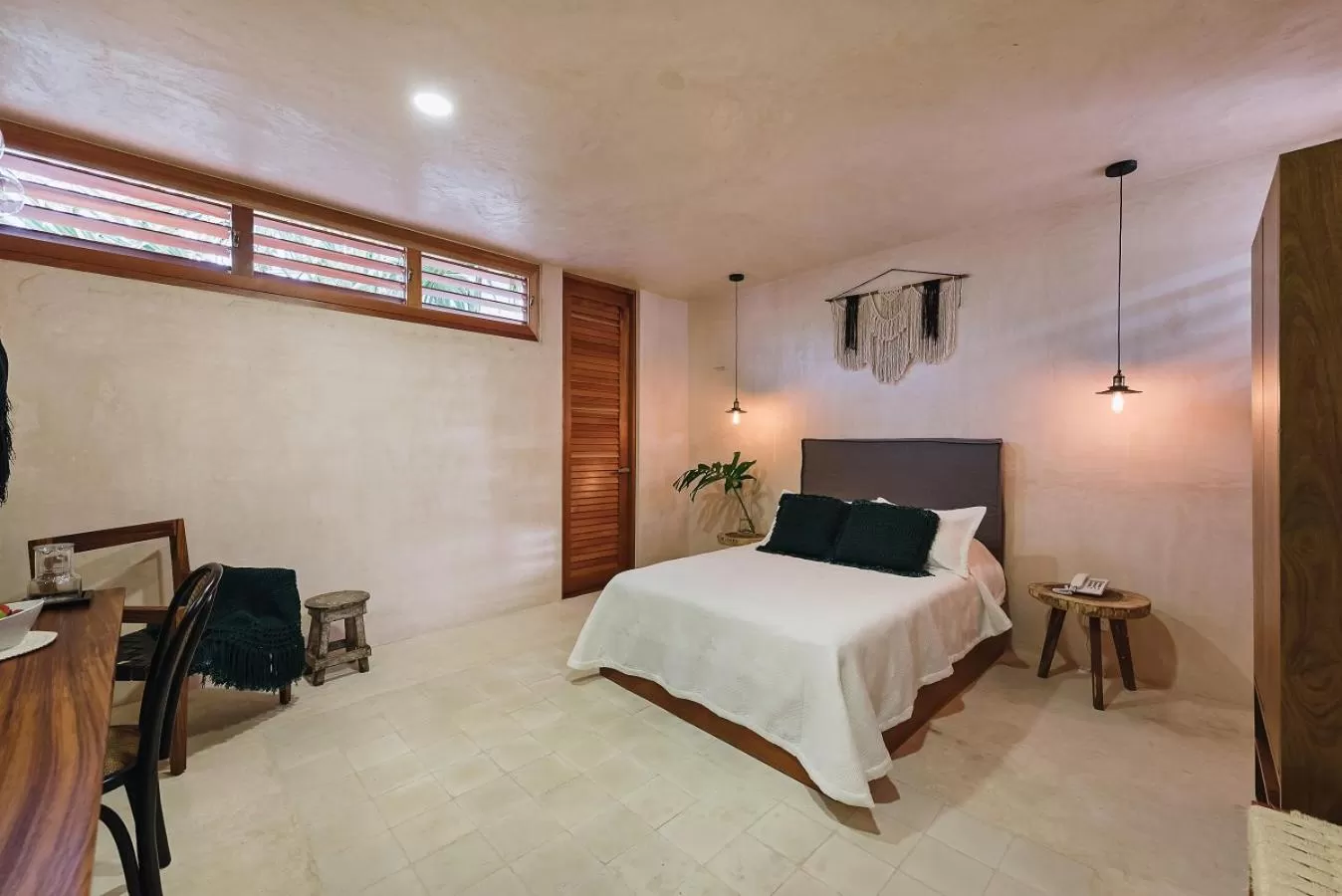 Photo of the whole room, Bed in Colonte Hotel Origen