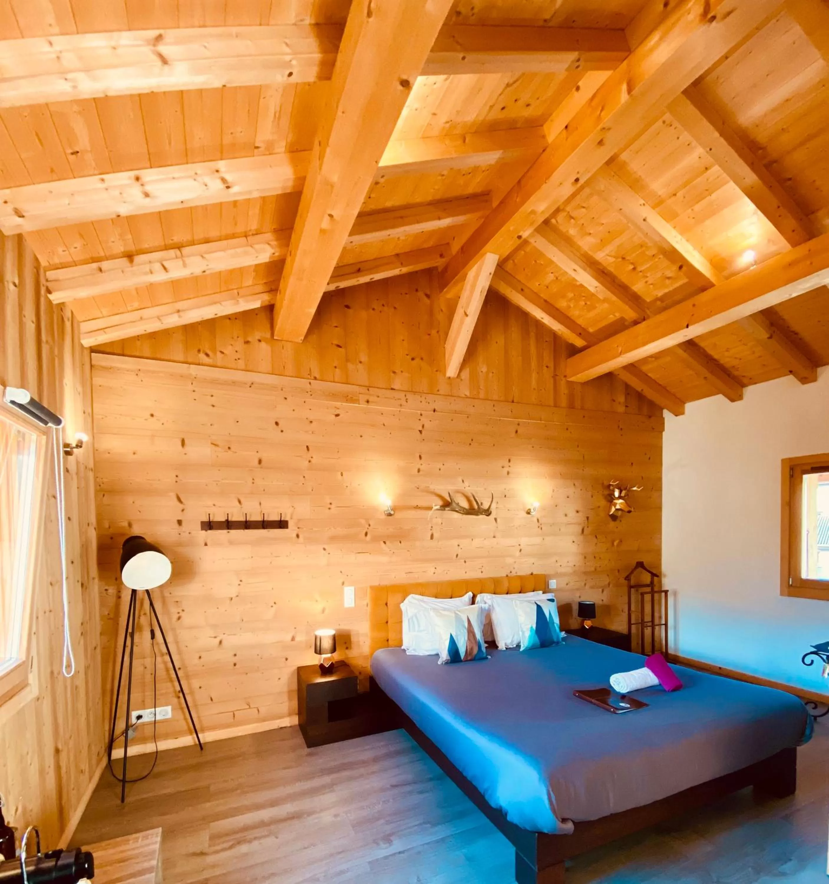 Bed in La Villa d'Hélène 2 - Chambres d'hôtes BnB et Appartements - Cluses