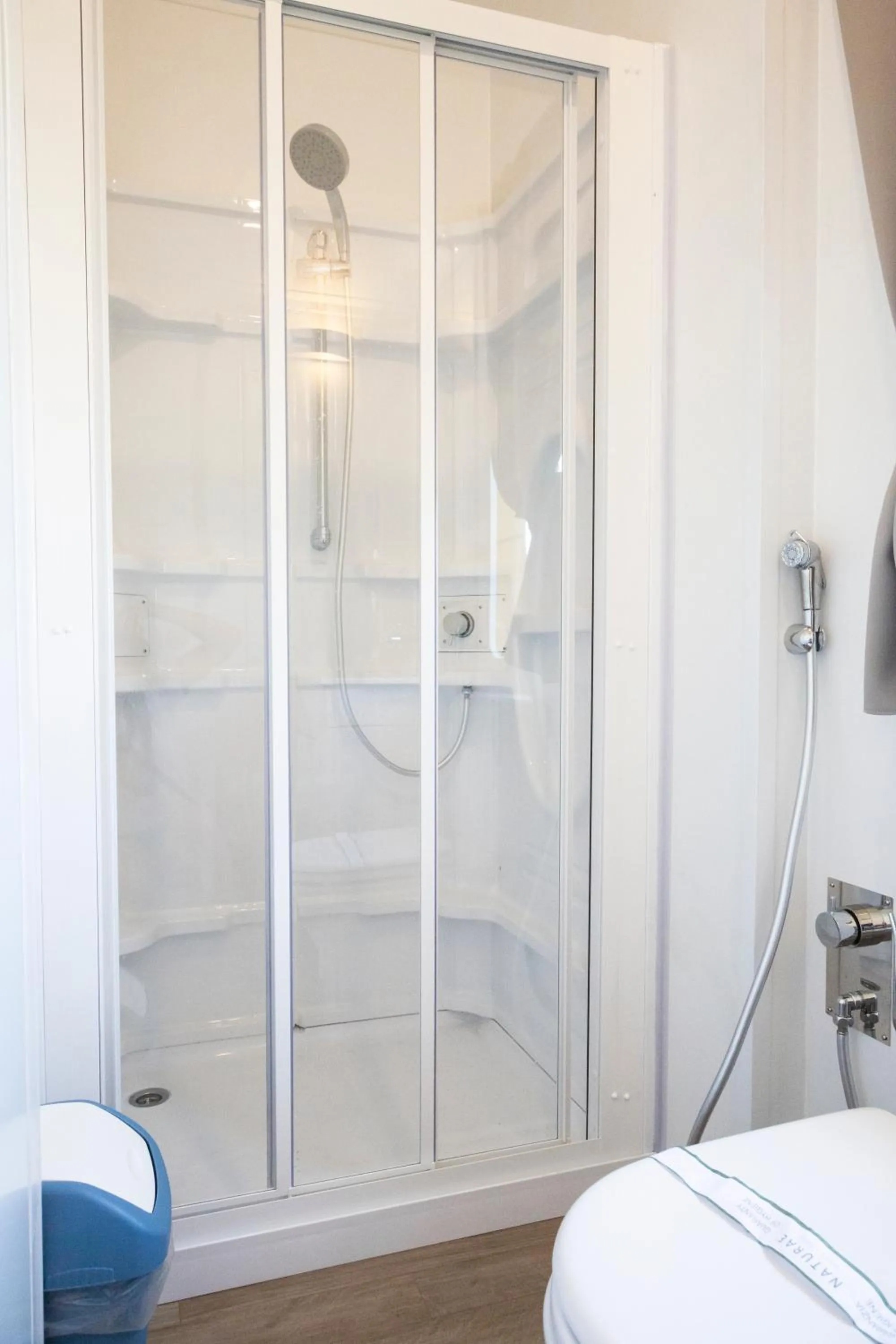 Bathroom in hu Roma Camping In Town