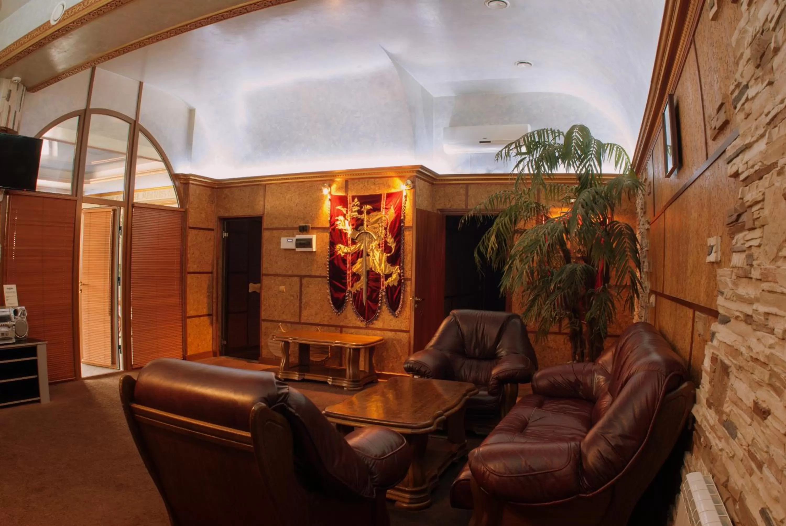 Lounge or bar, Lobby/Reception in Kamelot