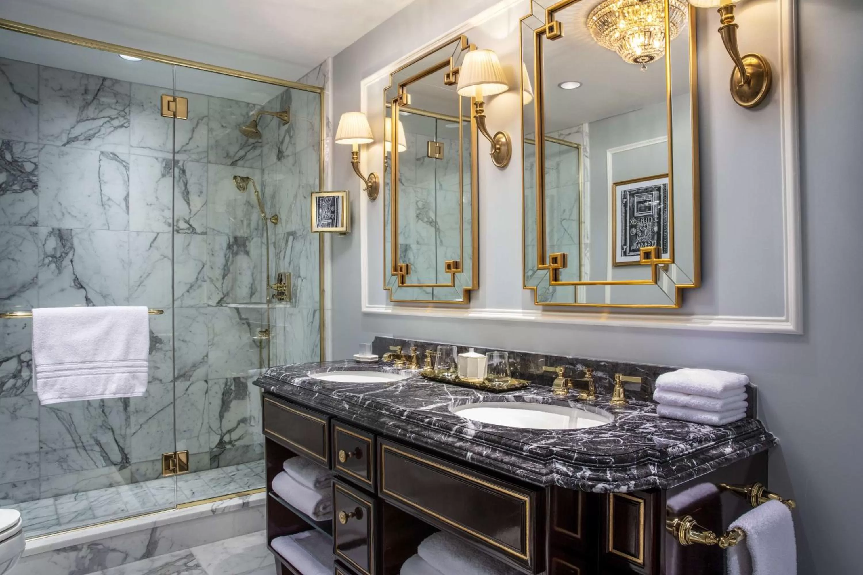 Bathroom in Waldorf Astoria Washington DC