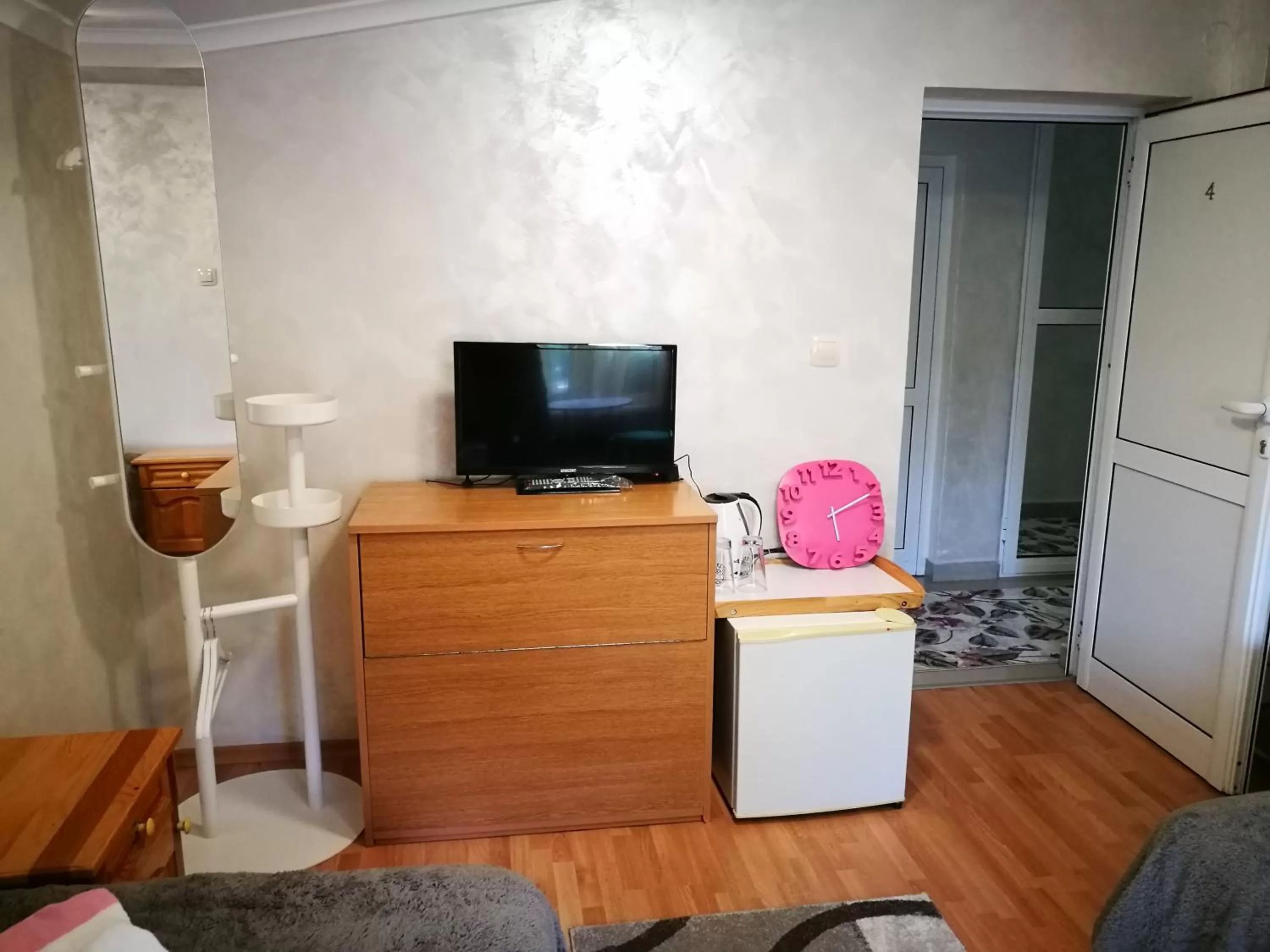 TV and multimedia in Hotel Paradise