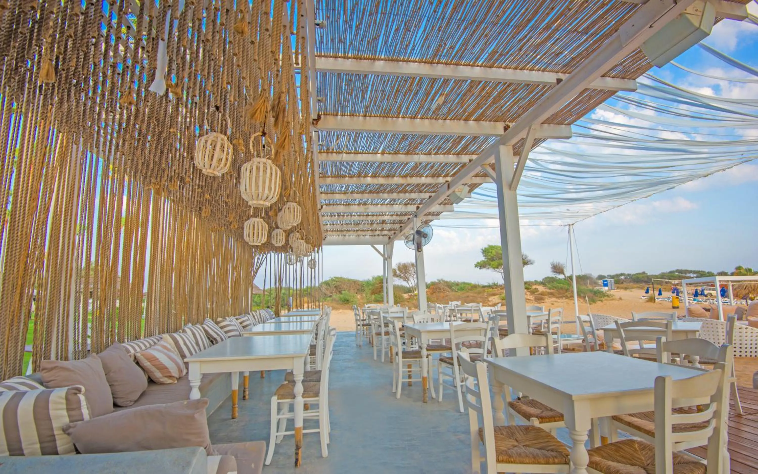 Patio in Dome Beach Marina Hotel & Resort