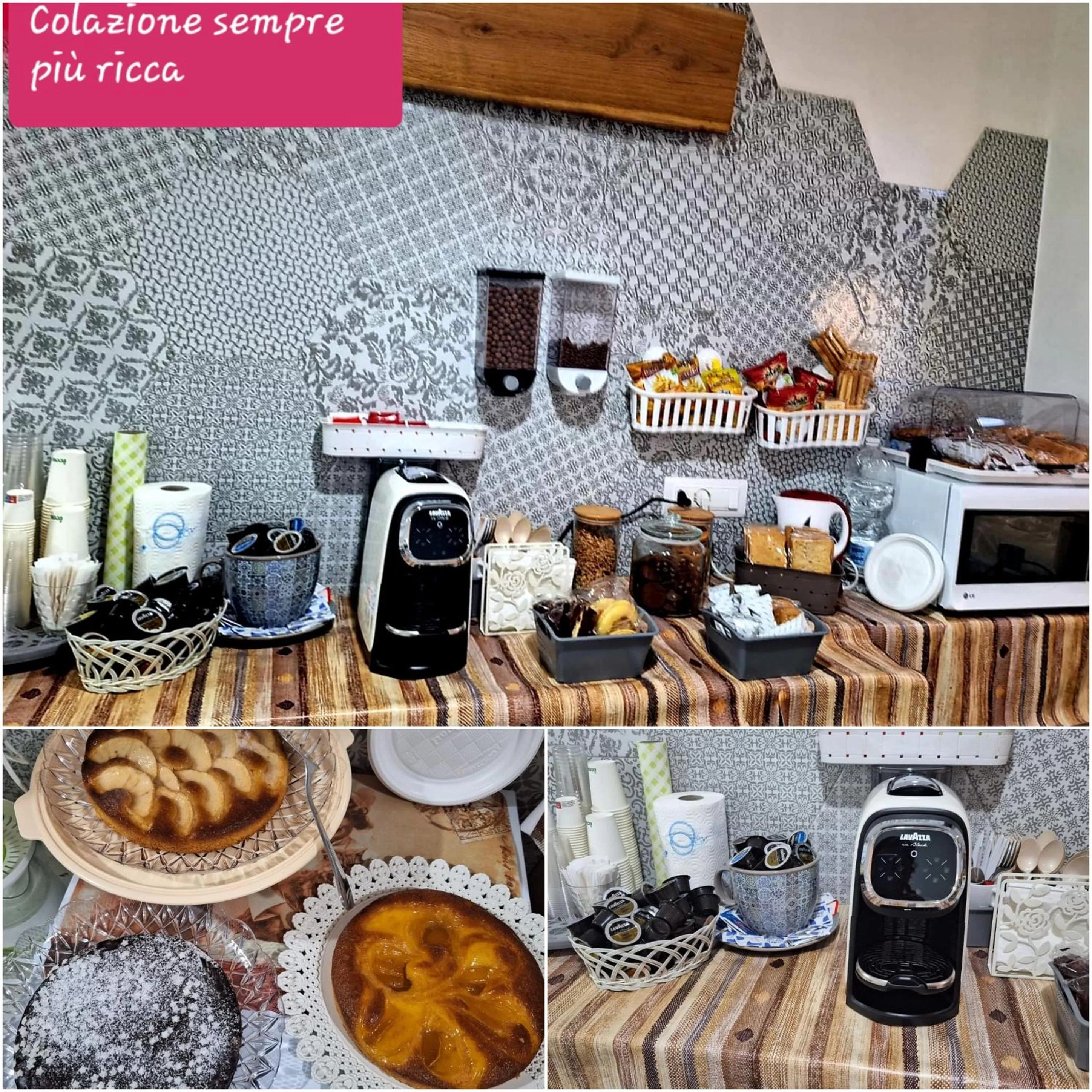 Coffee/tea facilities in B&B Le due costiere