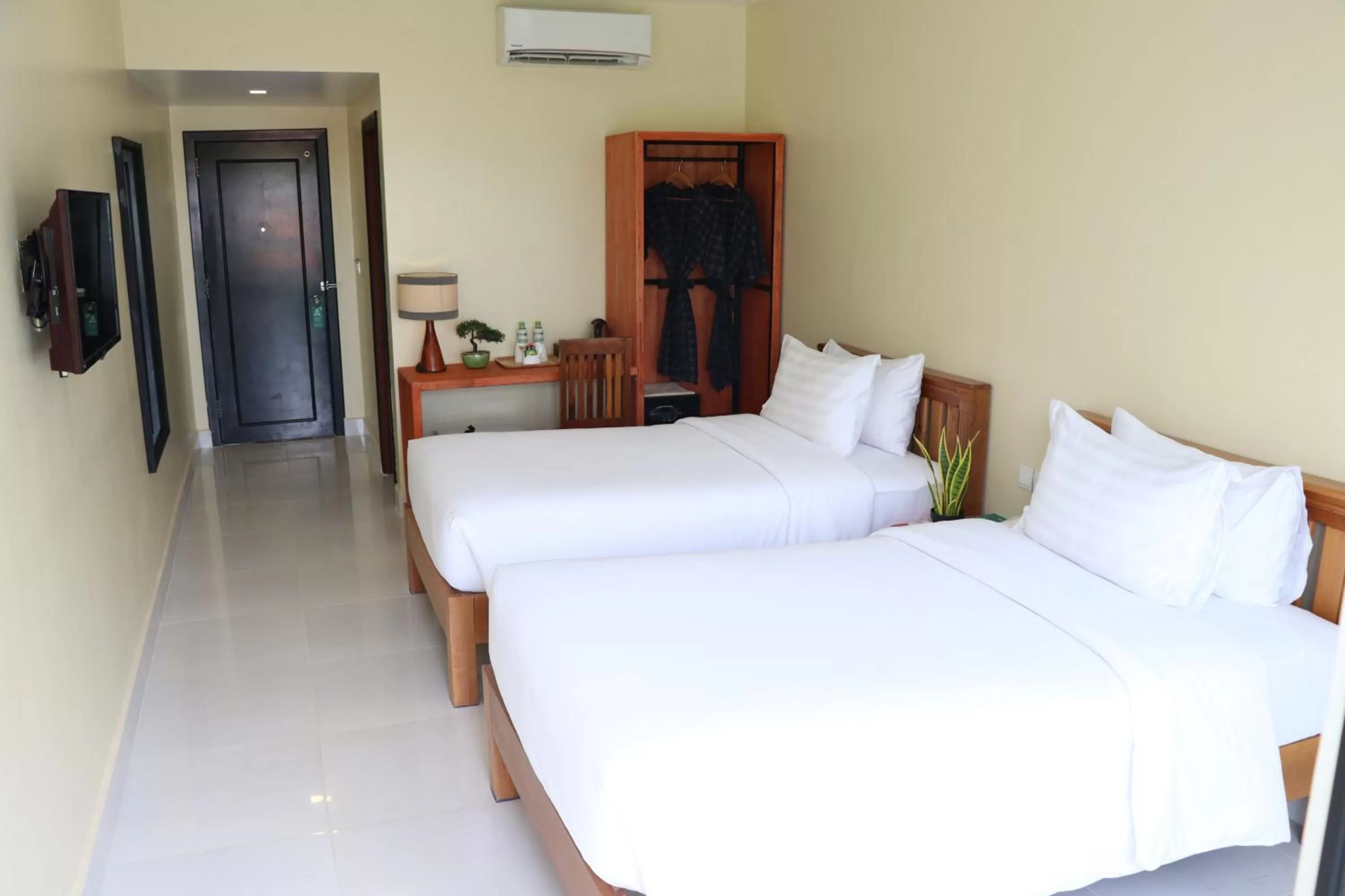 Property building, Bed in Landing Gold by Amatak