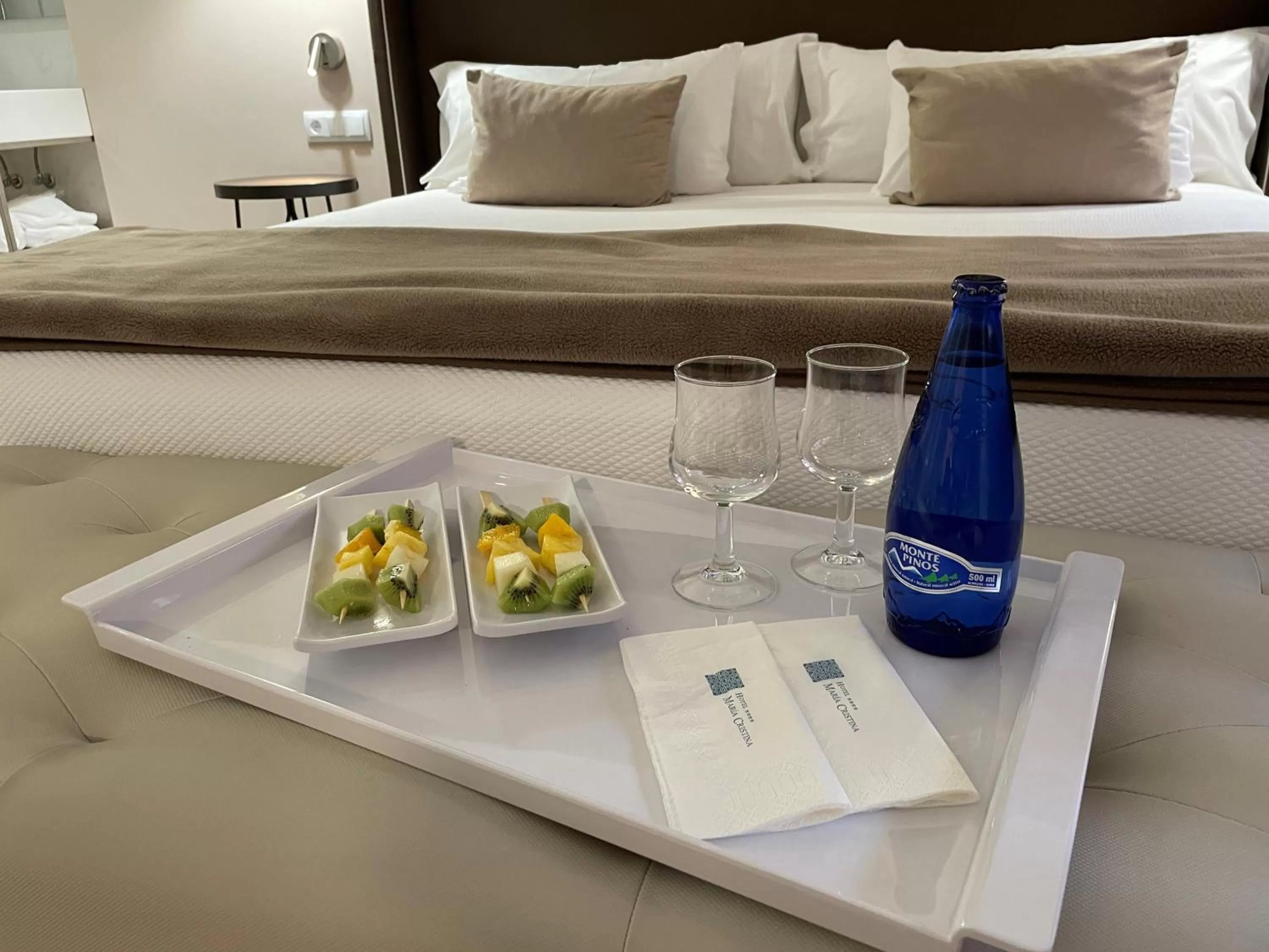 Bed in Hotel Maria Cristina