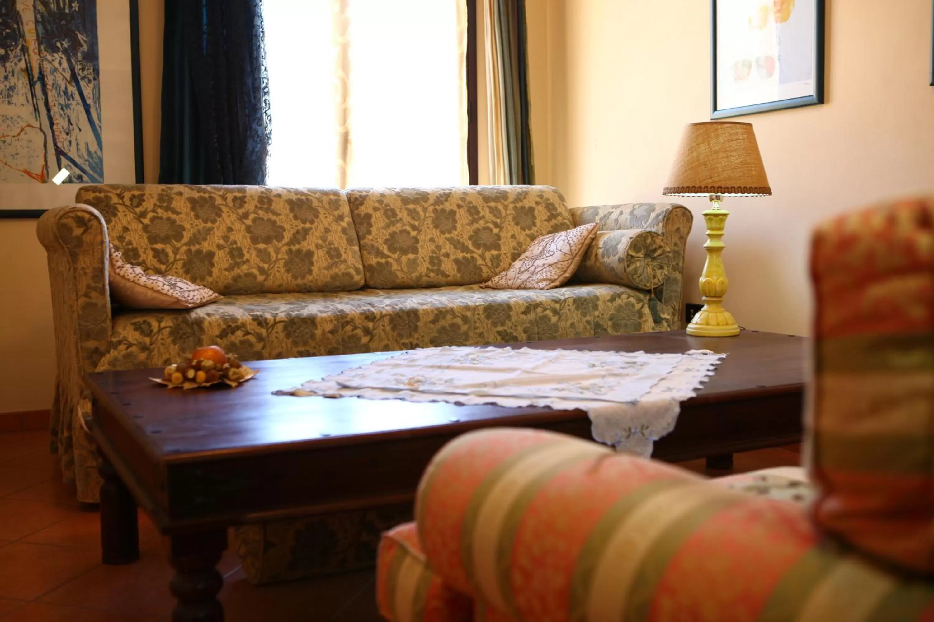 Living room in Art Lincoln