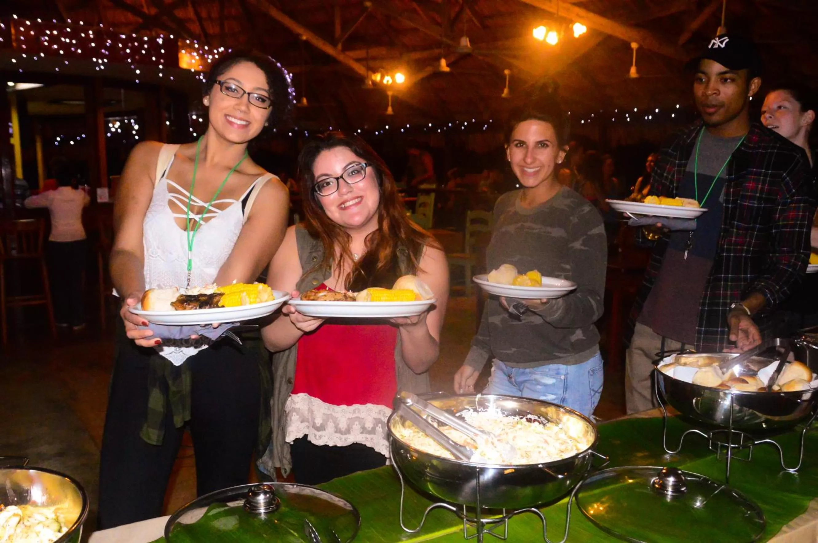 Restaurant/places to eat in Lamanai Hotel & Marina