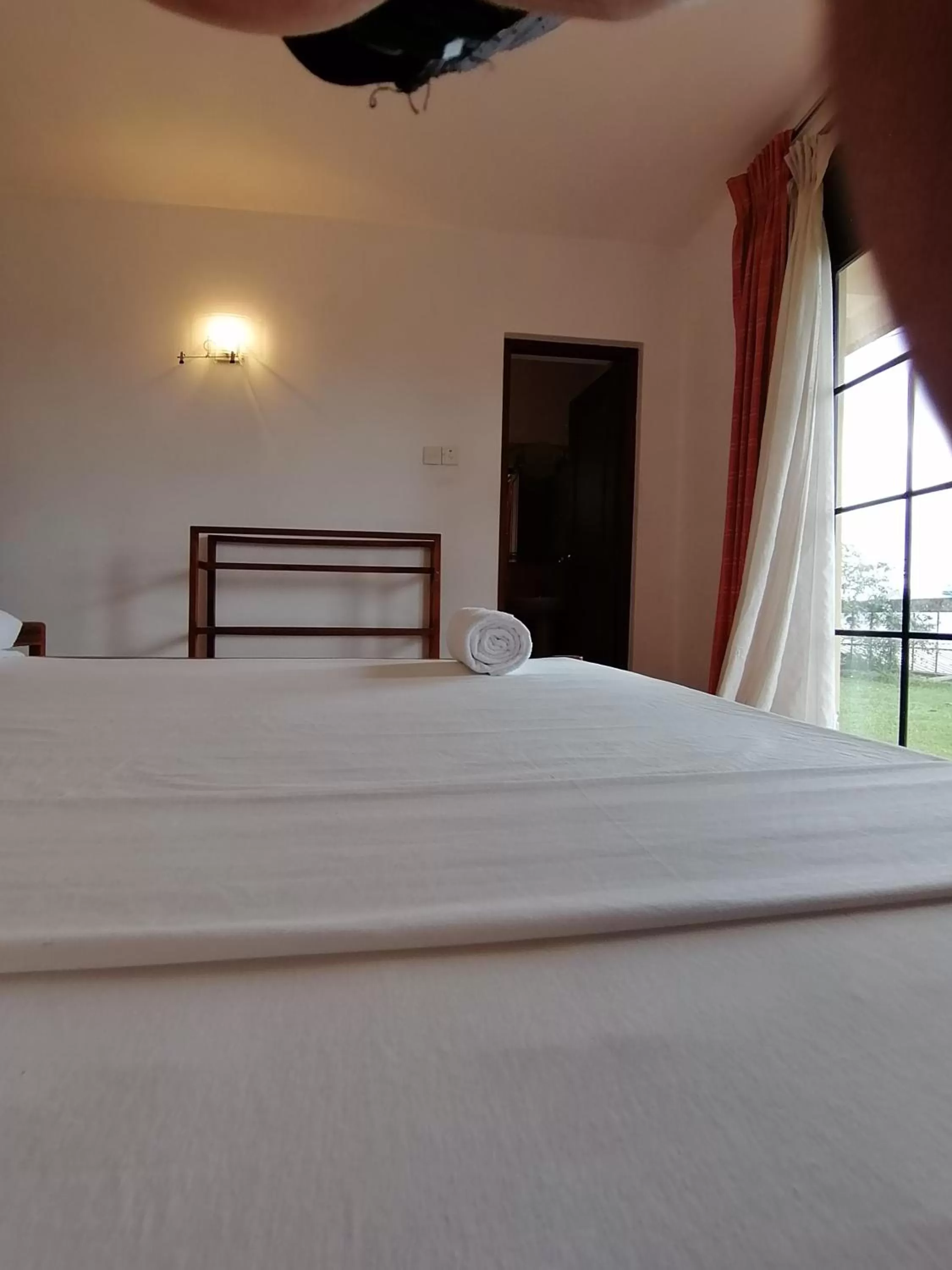 Bed in Kandy Highland Unique Hotel