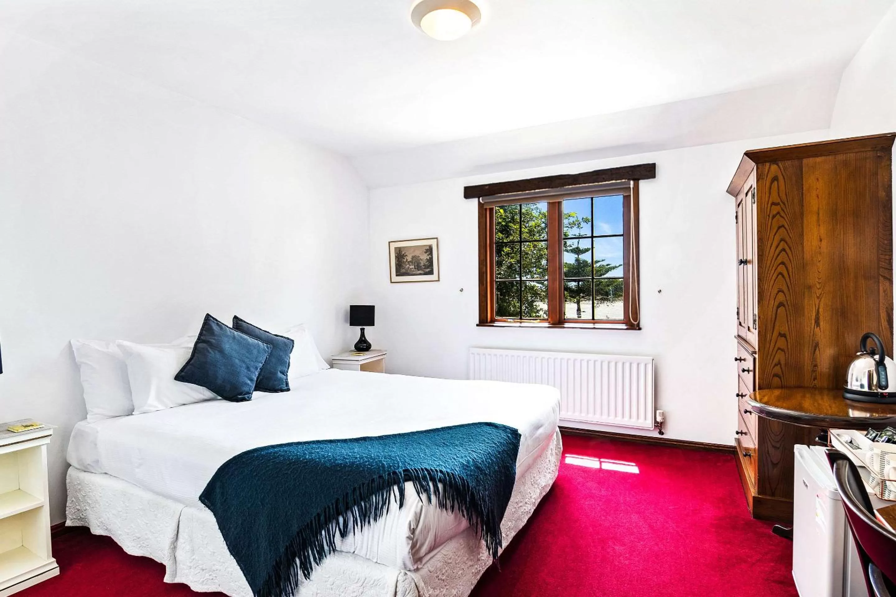 King Room - Non-Smoking in The Honest Lawyer, Ascend Hotel Collection