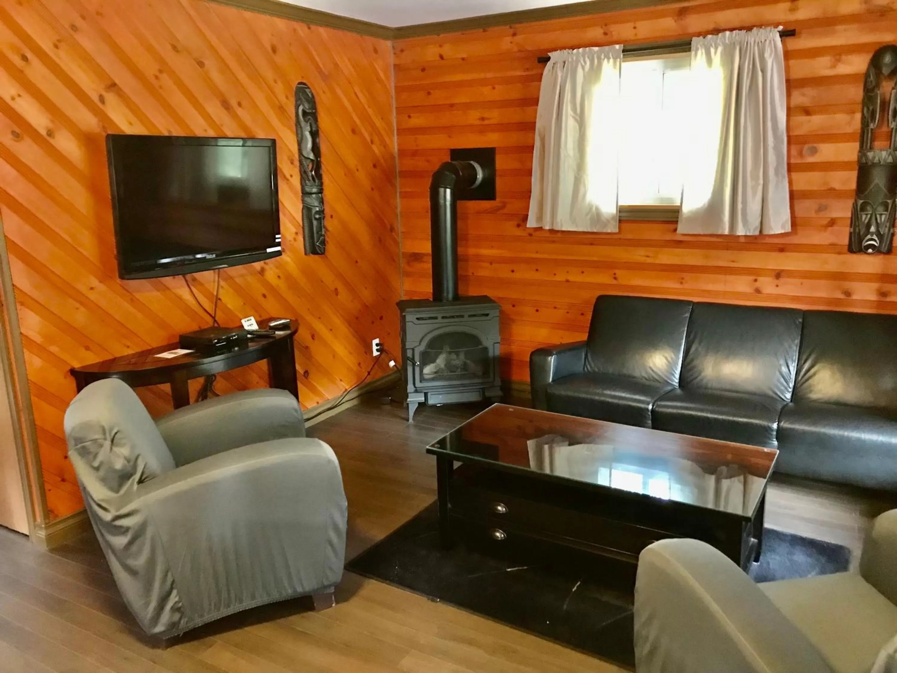 Living room in Hush Lodge and Cottages