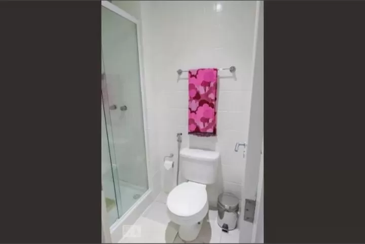 Bathroom in Flat no Itaim Bibi