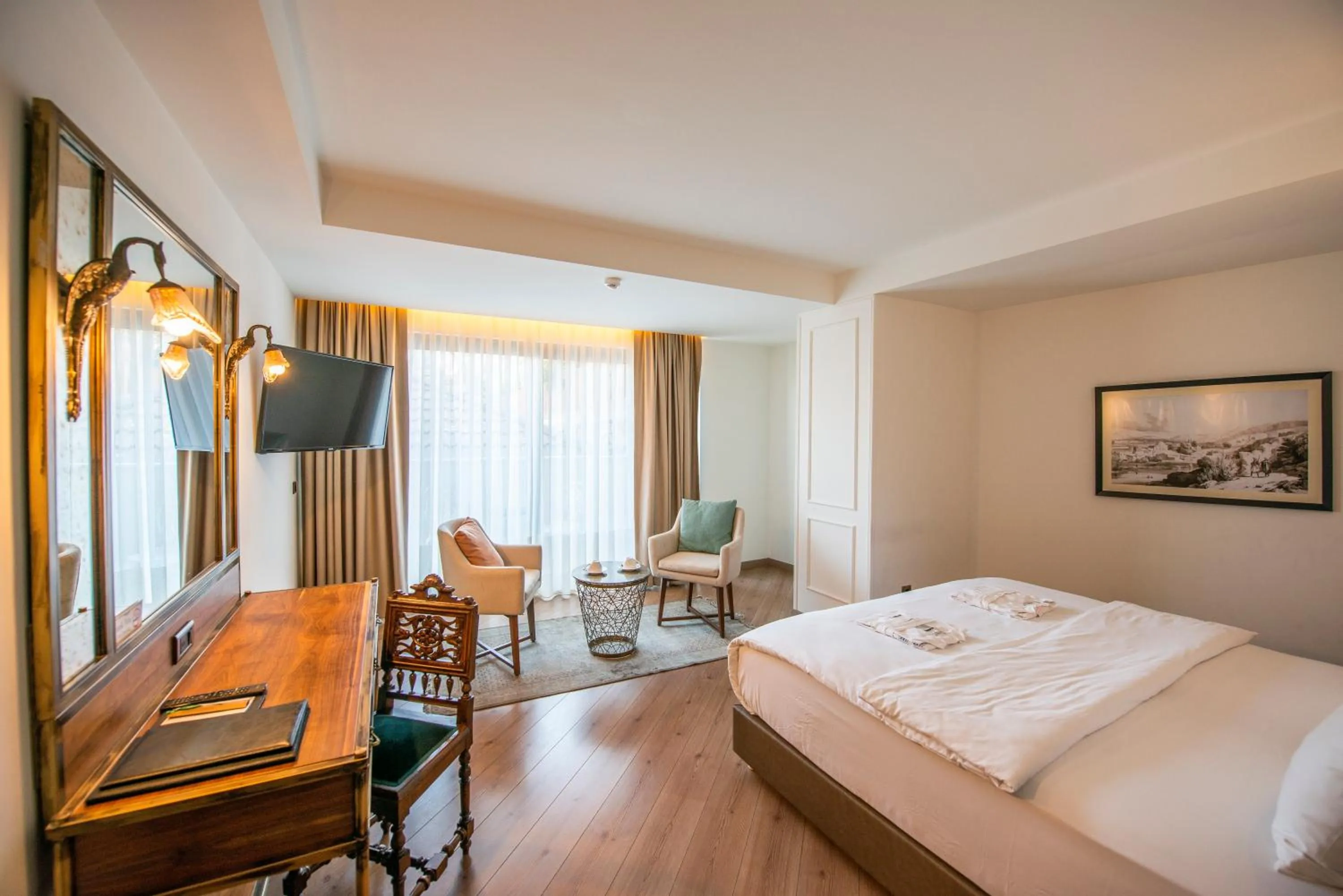 Bedroom, Bed in Casa Margot Hotel - Adults Only