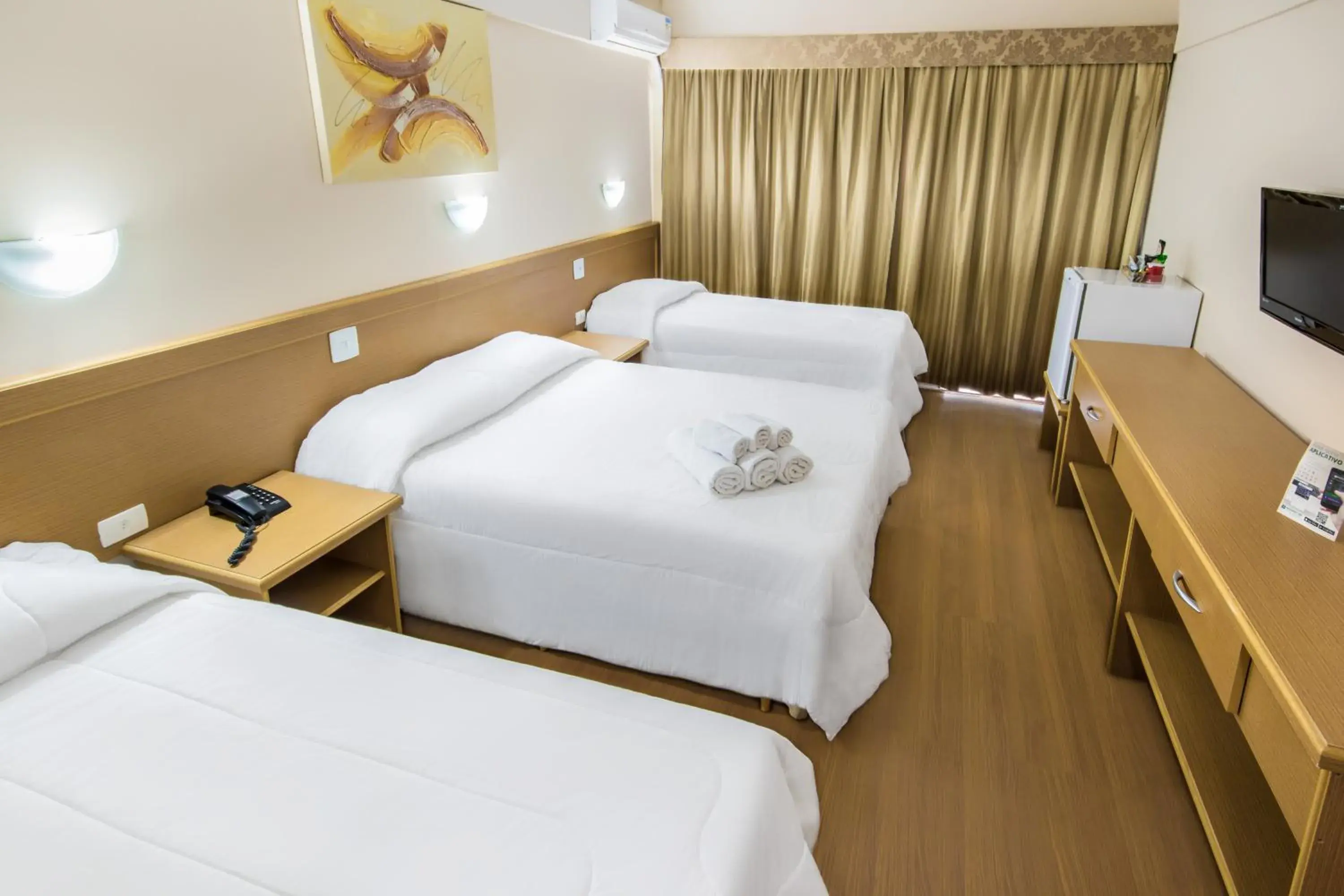 Executive Family Room in Hotel Nacional Inn Poços de Caldas - Lazer completo e Gastronomia no Centro Executive Family Room in Hotel Nacional Inn Poços de Caldas - Lazer completo e Gastronomia no Centro