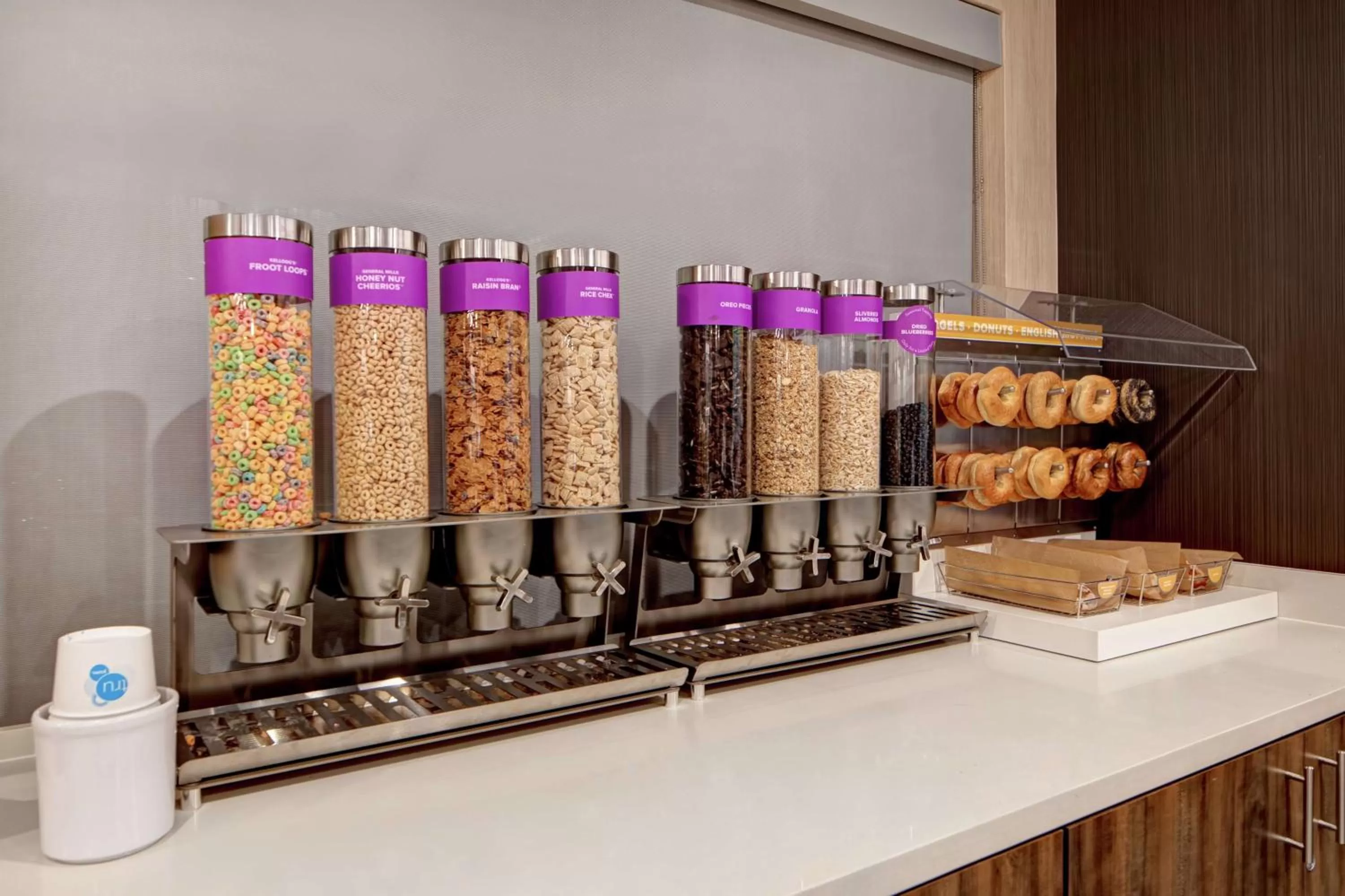 Breakfast in Tru By Hilton Oxford