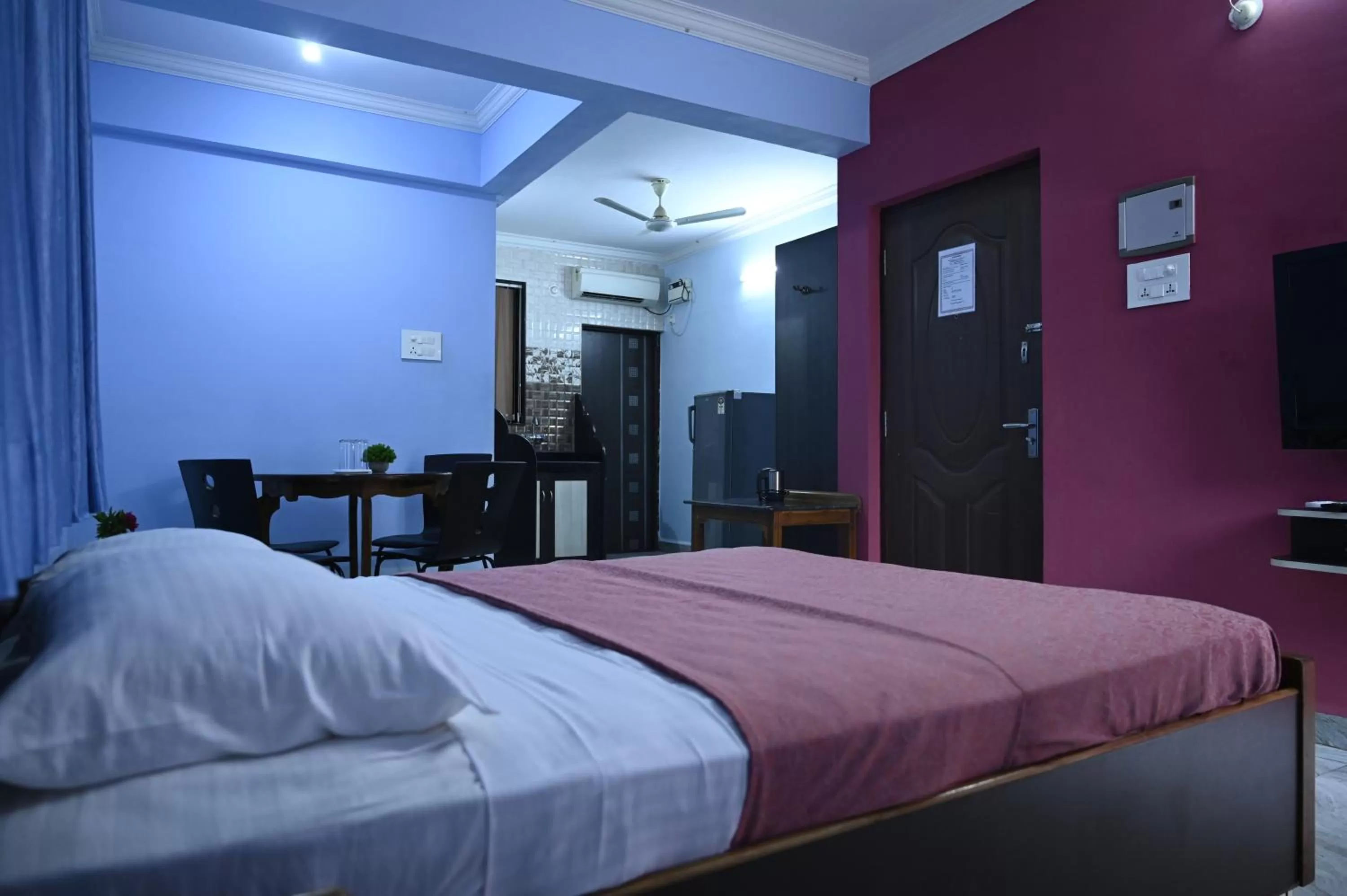 Bed in Hotel Siesta De Goa
