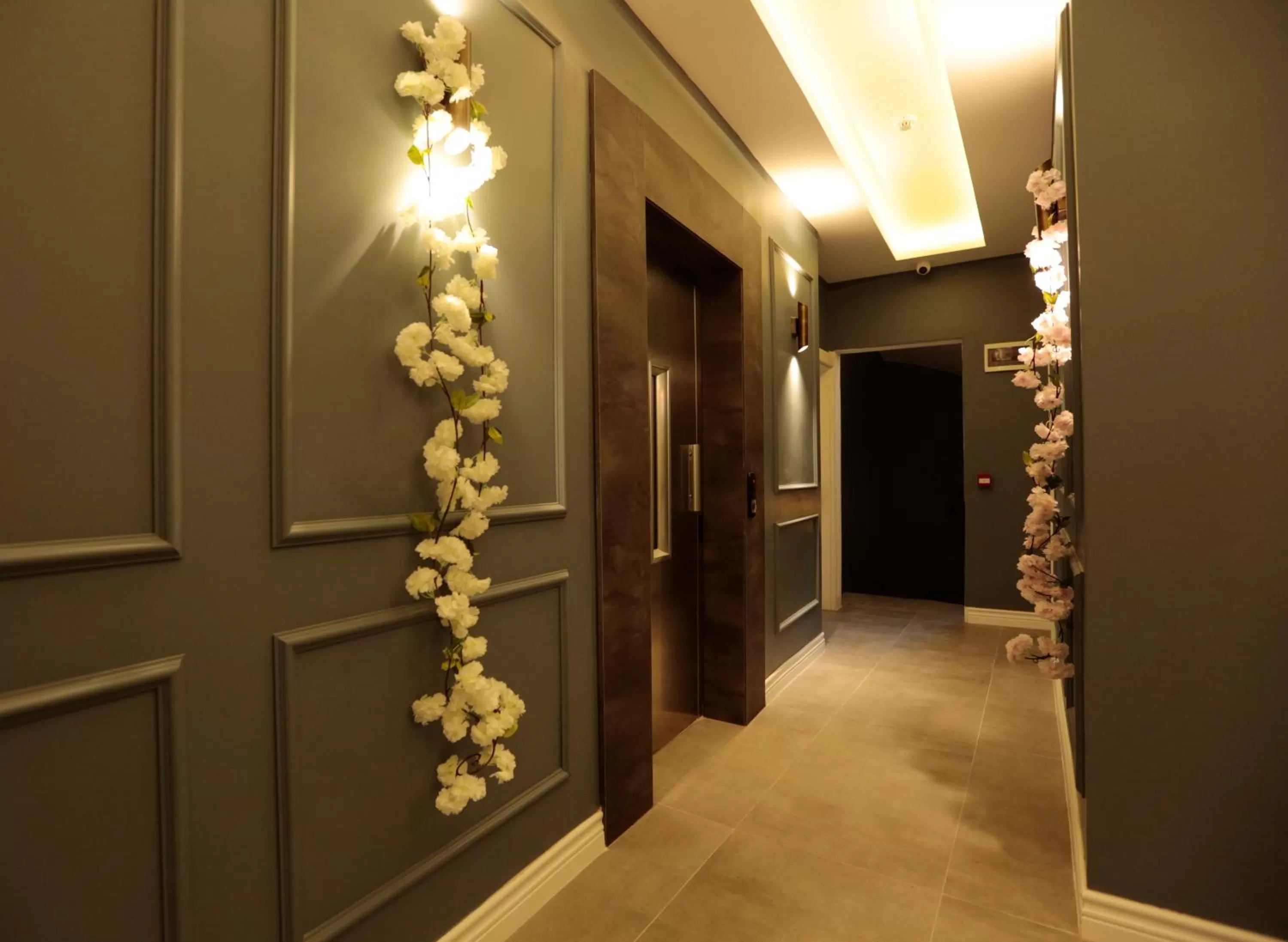 Property building in Newalla Hotel Old City