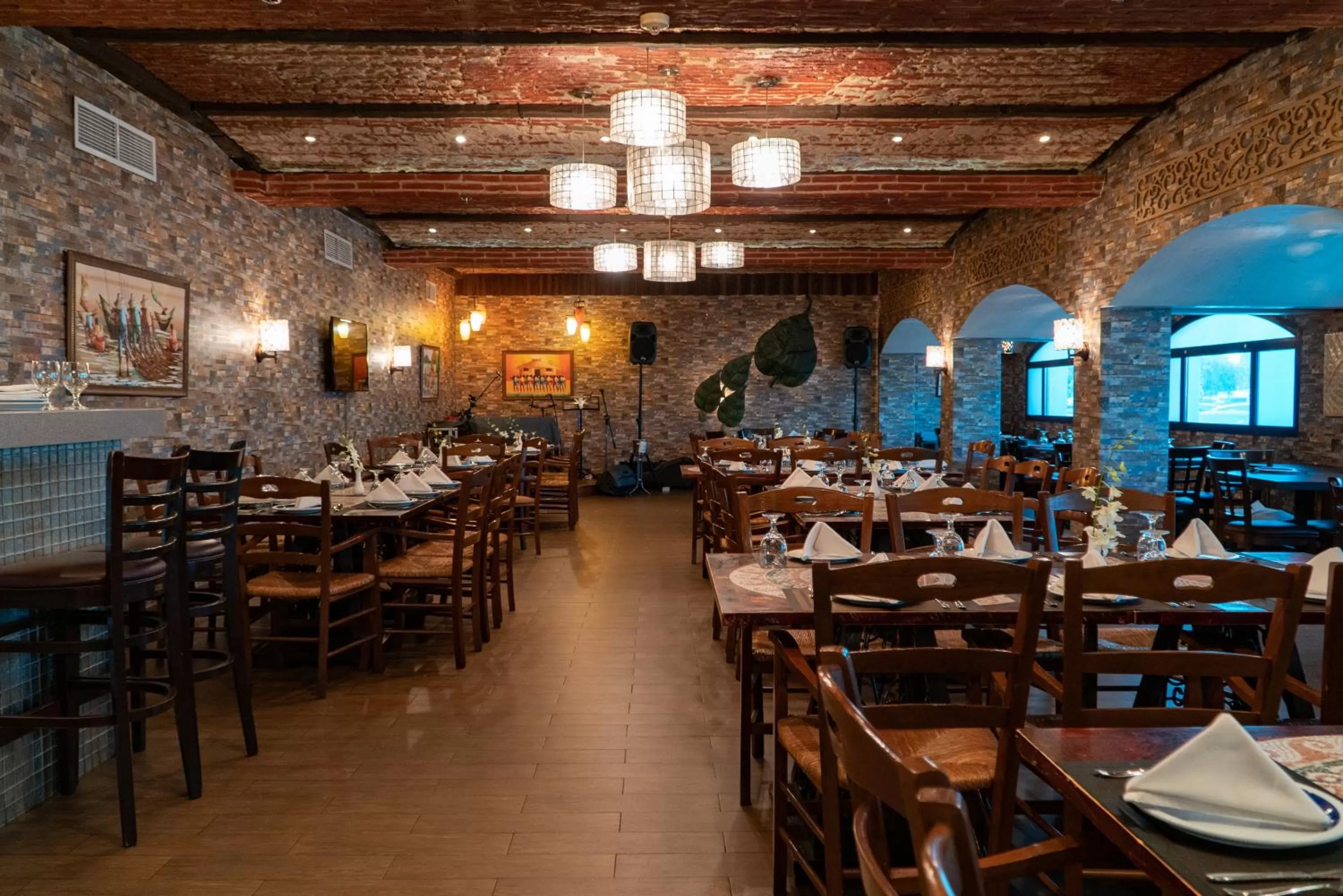 Restaurant/places to eat in Al Ain Palace Hotel Abu Dhabi