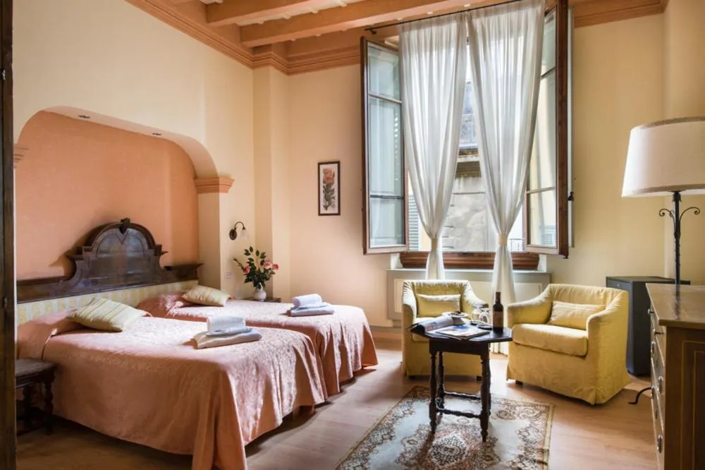 Photo of the whole room, Bed in Residenza Castiglioni