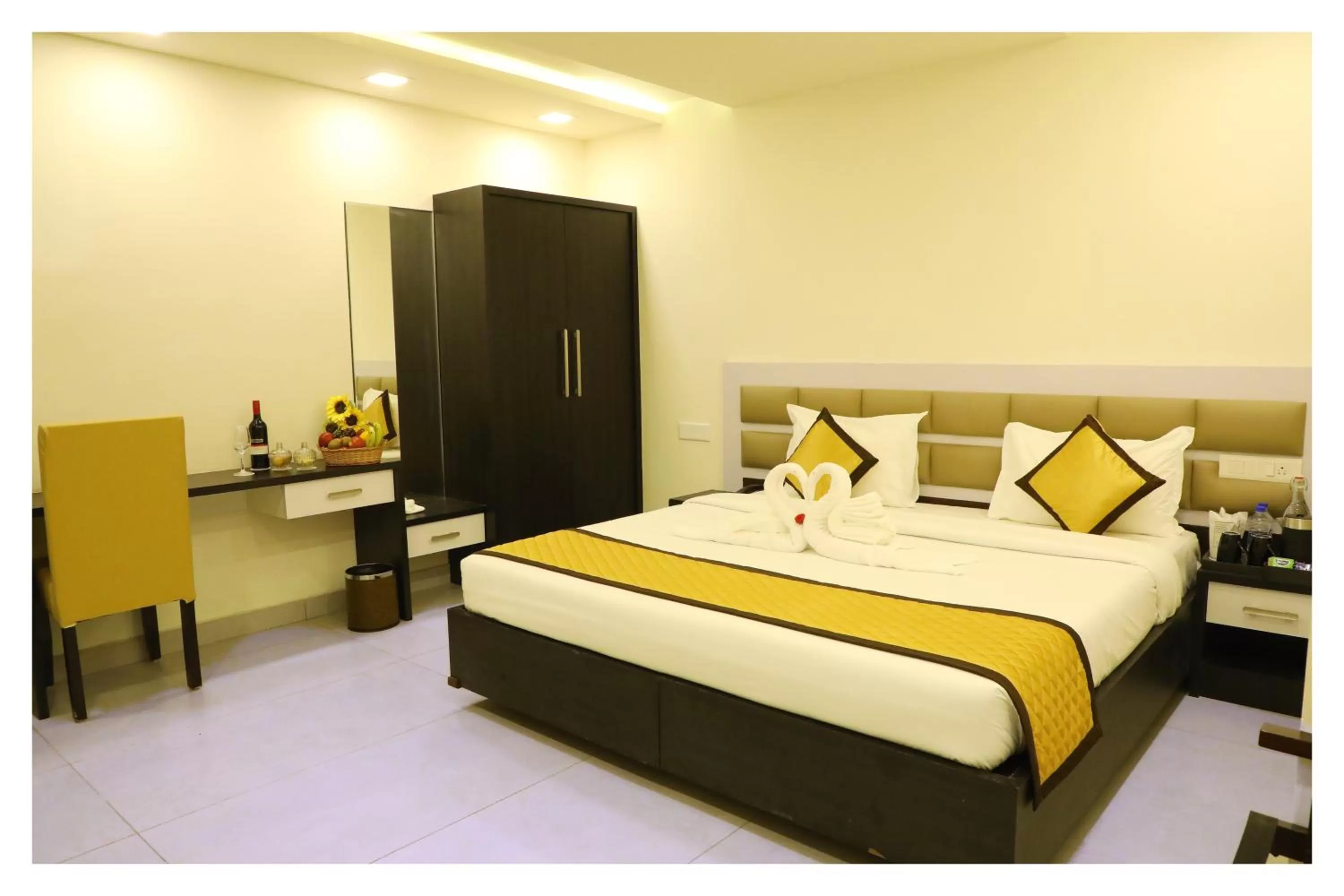Bedroom, Bed in Clarks Inn Express ,Sirkazhi